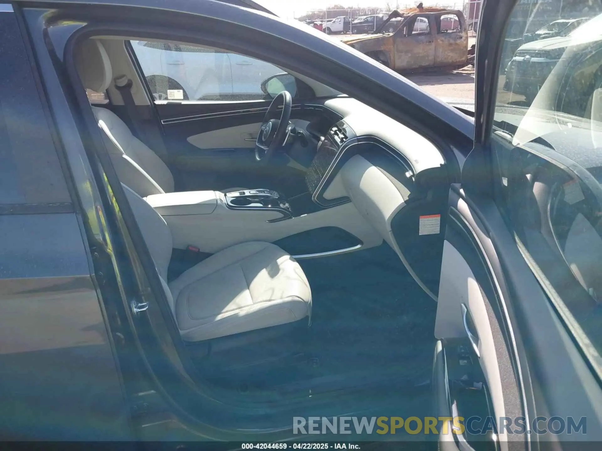 5 Photograph of a damaged car KM8JCCD15RU203371 HYUNDAI TUCSON HYBRID 2024