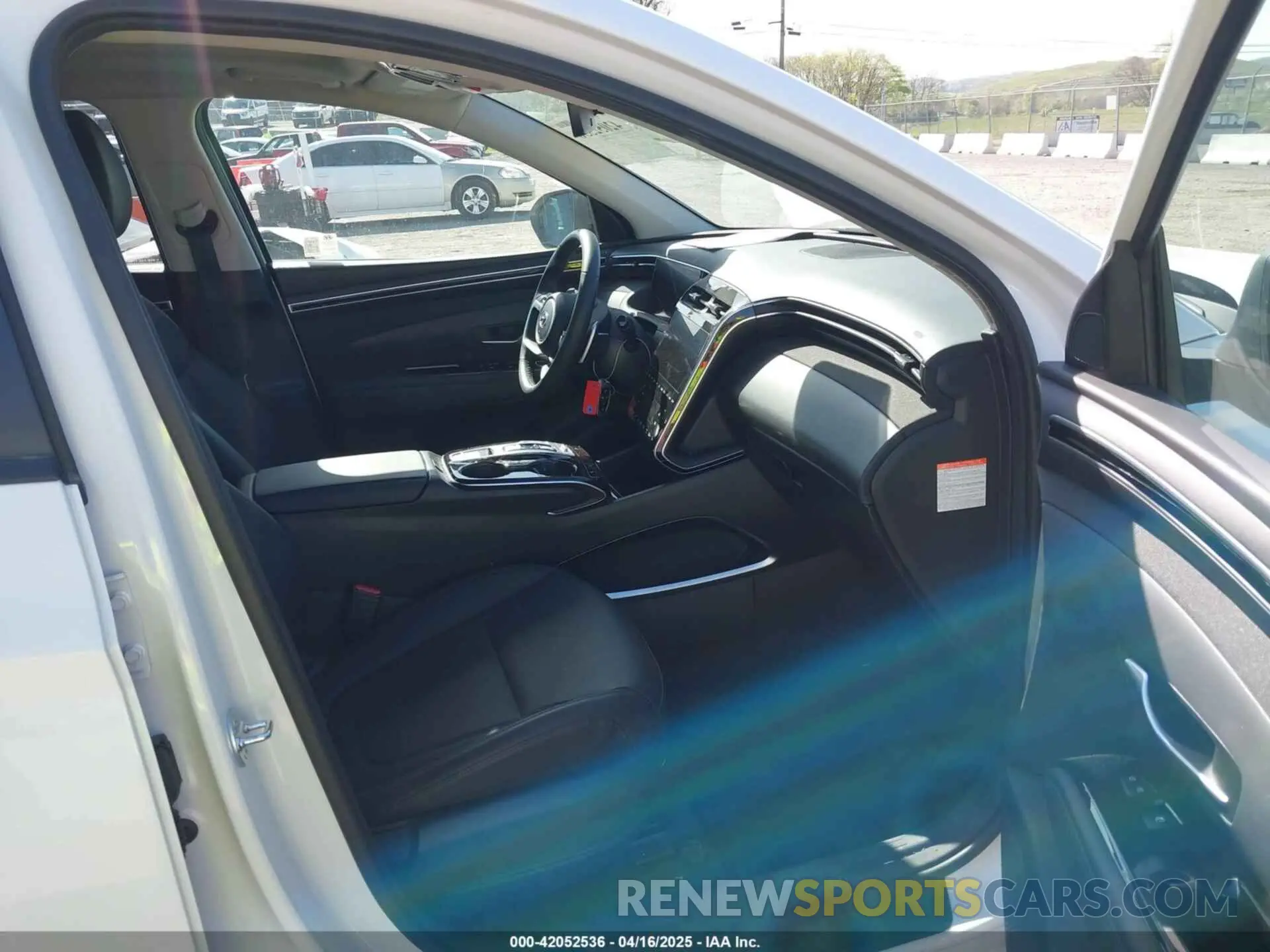 5 Photograph of a damaged car KM8JCCD15RU236161 HYUNDAI TUCSON HYBRID 2024