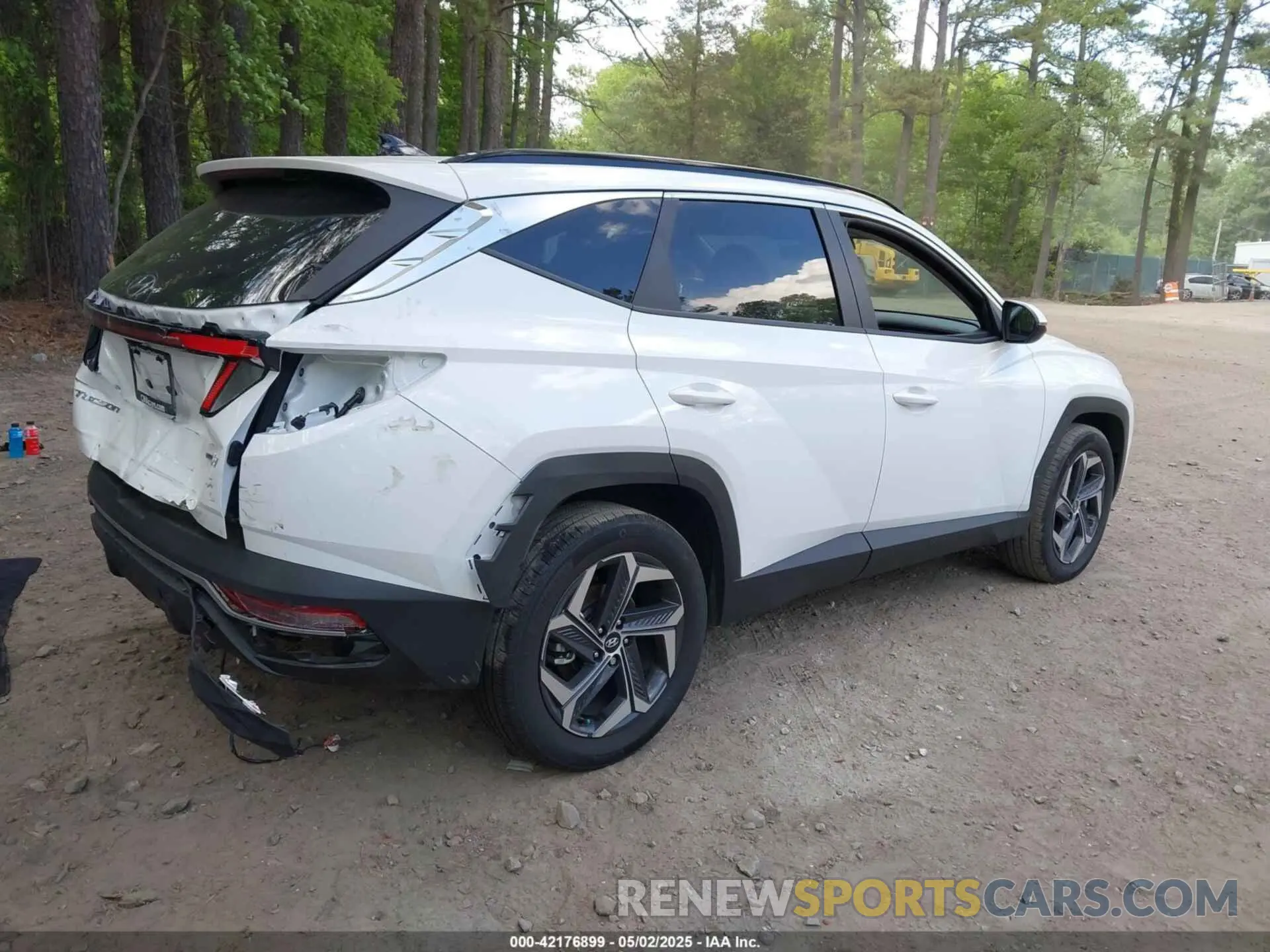 4 Photograph of a damaged car KM8JCCD17RU159017 HYUNDAI TUCSON HYBRID 2024