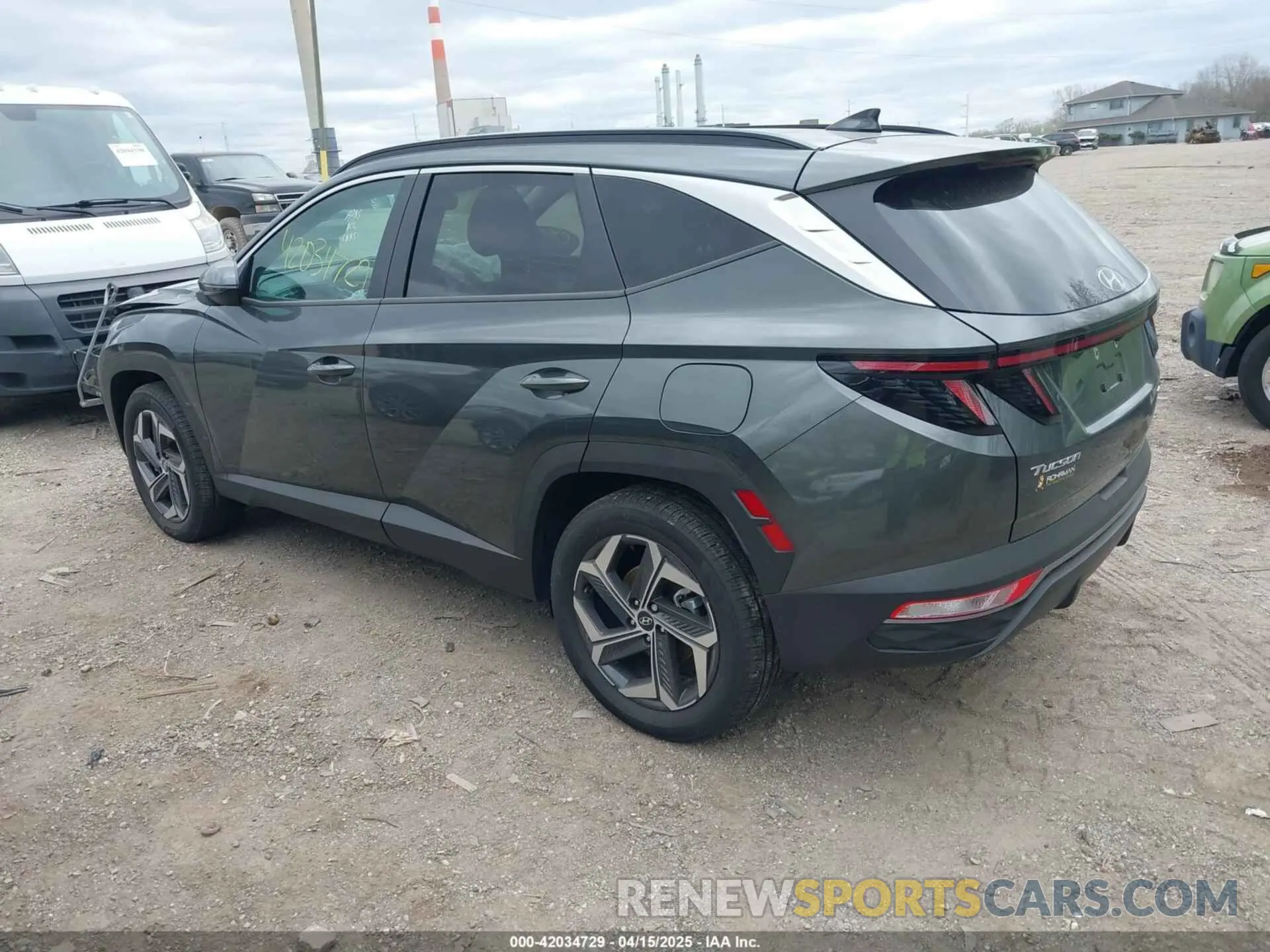 3 Photograph of a damaged car KM8JCCD18RU203400 HYUNDAI TUCSON HYBRID 2024