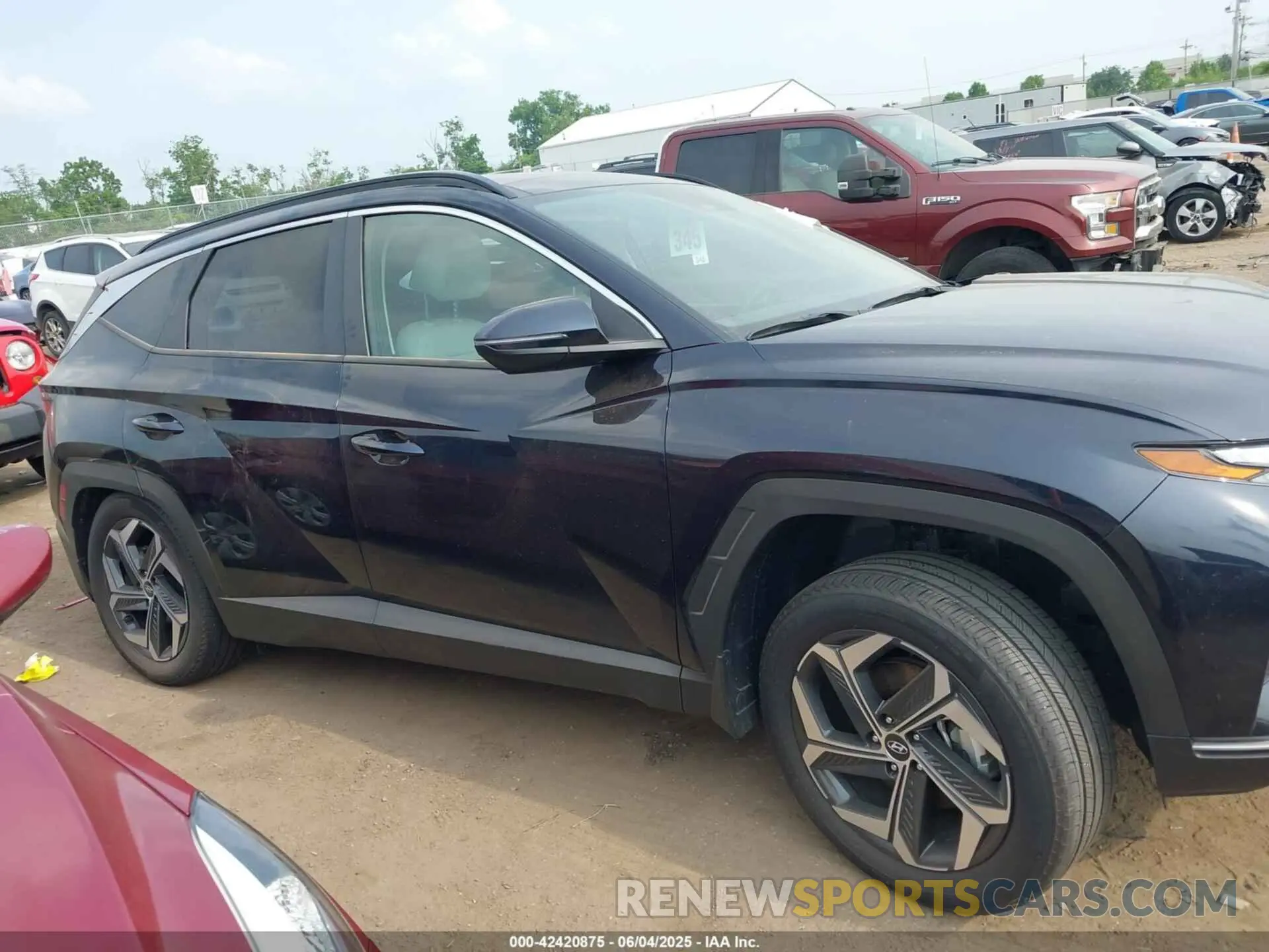 14 Photograph of a damaged car KM8JCCD1XRU203026 HYUNDAI TUCSON HYBRID 2024
