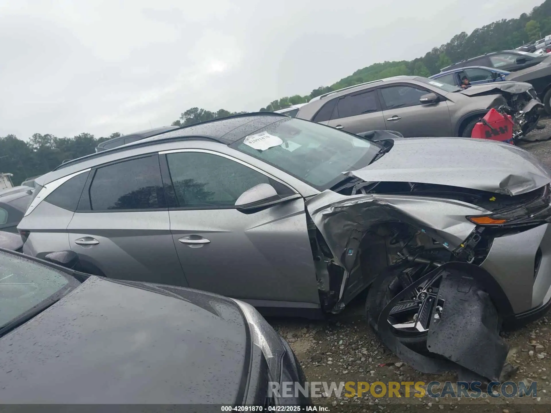 13 Photograph of a damaged car KM8JECD10RU226731 HYUNDAI TUCSON HYBRID 2024
