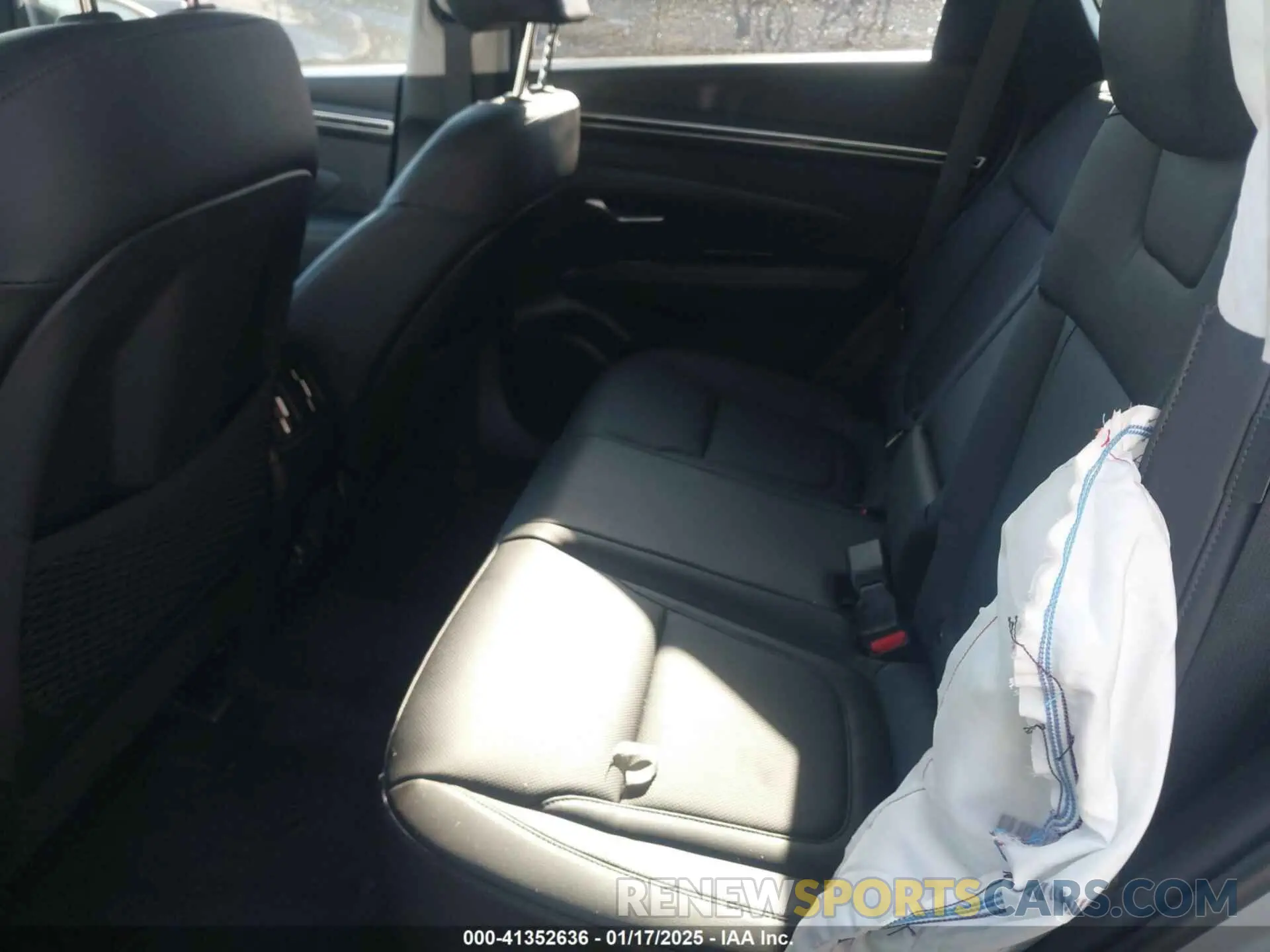 8 Photograph of a damaged car KM8JECD13RU240056 HYUNDAI TUCSON HYBRID 2024