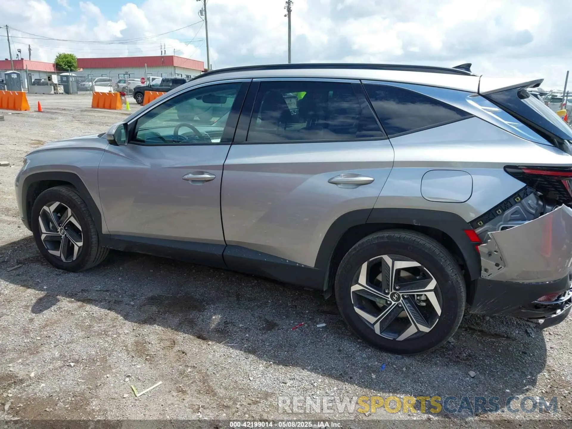 14 Photograph of a damaged car KM8JECD16RU195131 HYUNDAI TUCSON HYBRID 2024