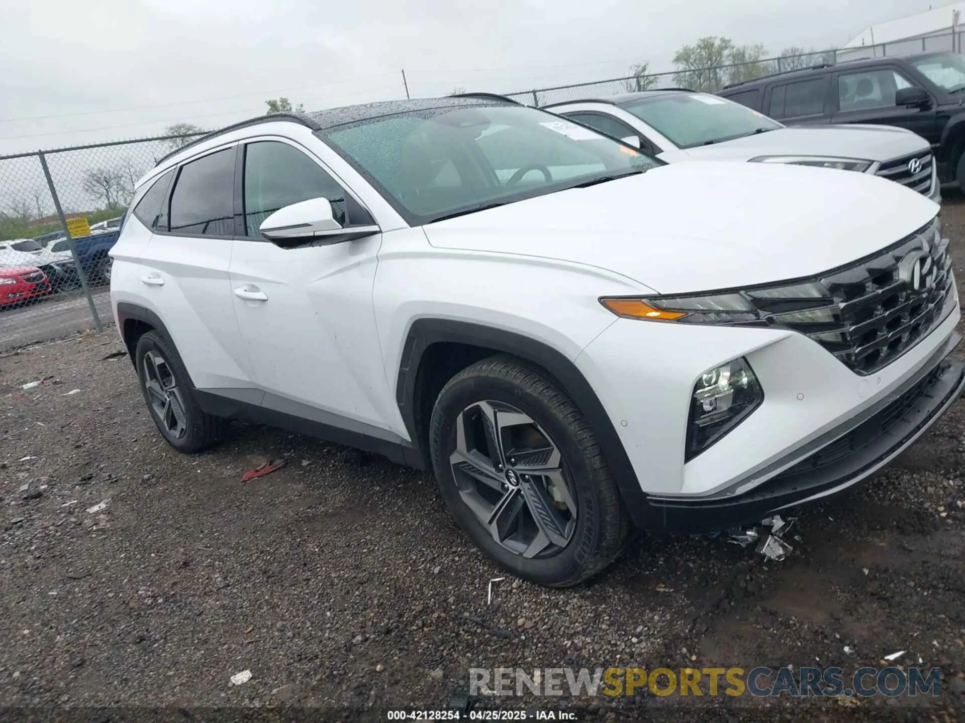 1 Photograph of a damaged car KM8JECD18RU184602 HYUNDAI TUCSON HYBRID 2024