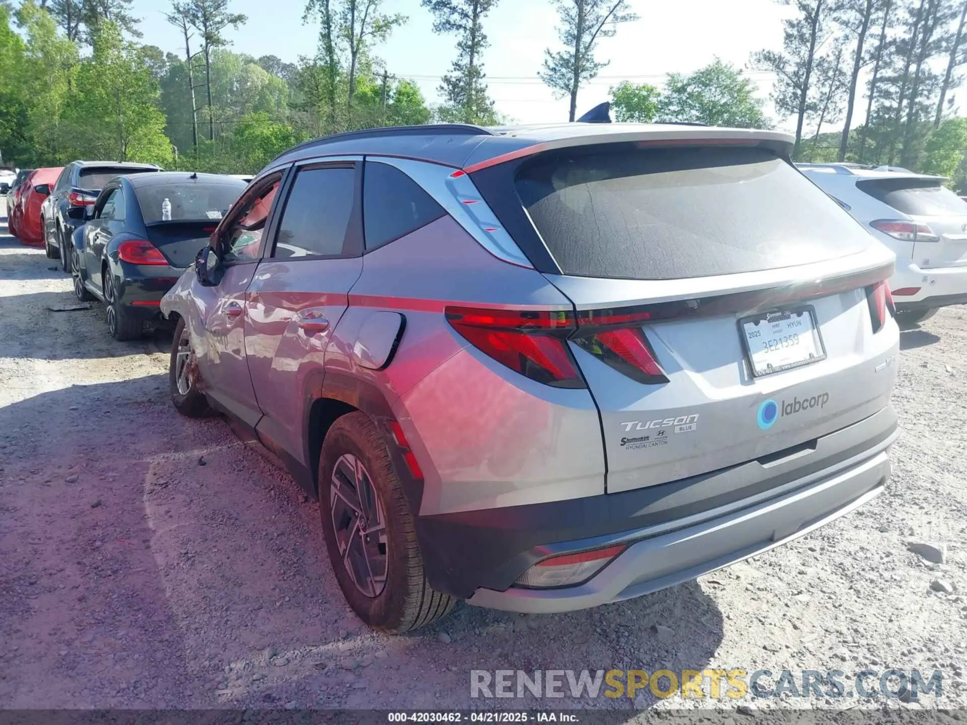 3 Photograph of a damaged car KM8JBDD19SU310342 HYUNDAI TUCSON HYBRID 2025