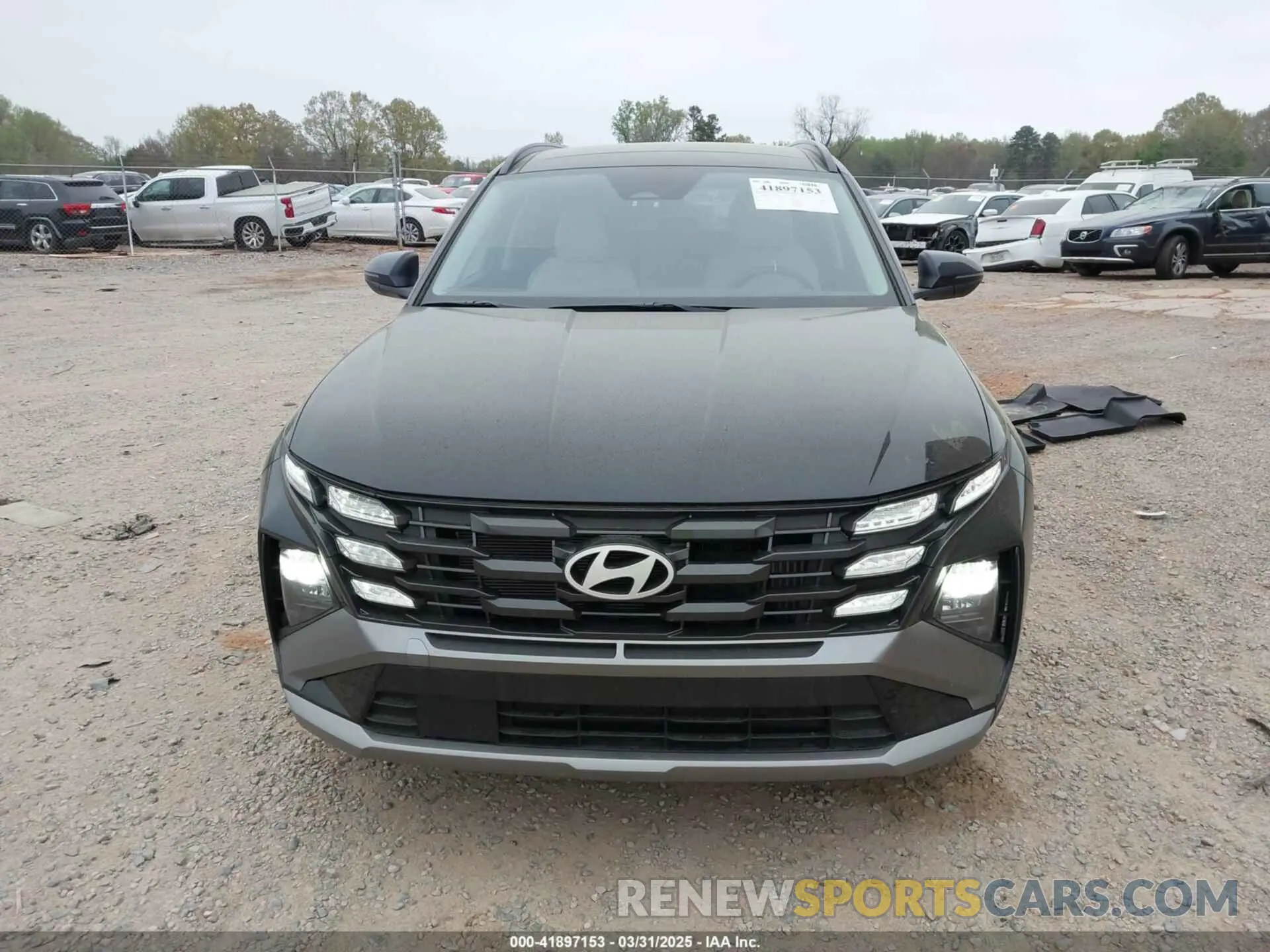 13 Photograph of a damaged car KM8JCDD11SU268598 HYUNDAI TUCSON HYBRID 2025