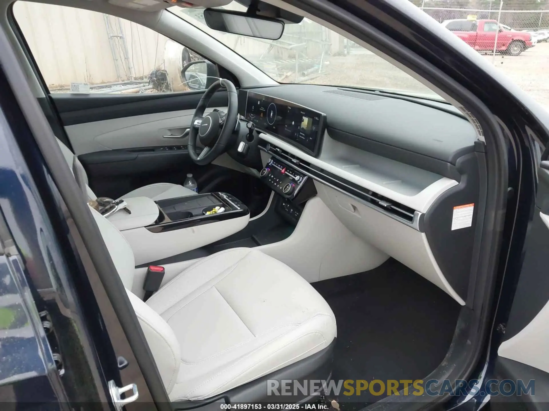 5 Photograph of a damaged car KM8JCDD11SU268598 HYUNDAI TUCSON HYBRID 2025