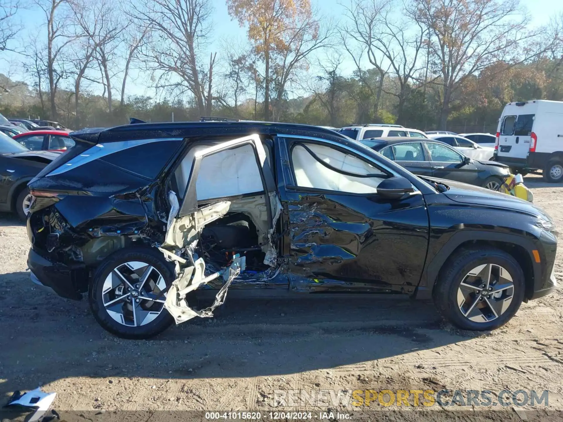 14 Photograph of a damaged car KM8JCDD15SU249164 HYUNDAI TUCSON HYBRID 2025