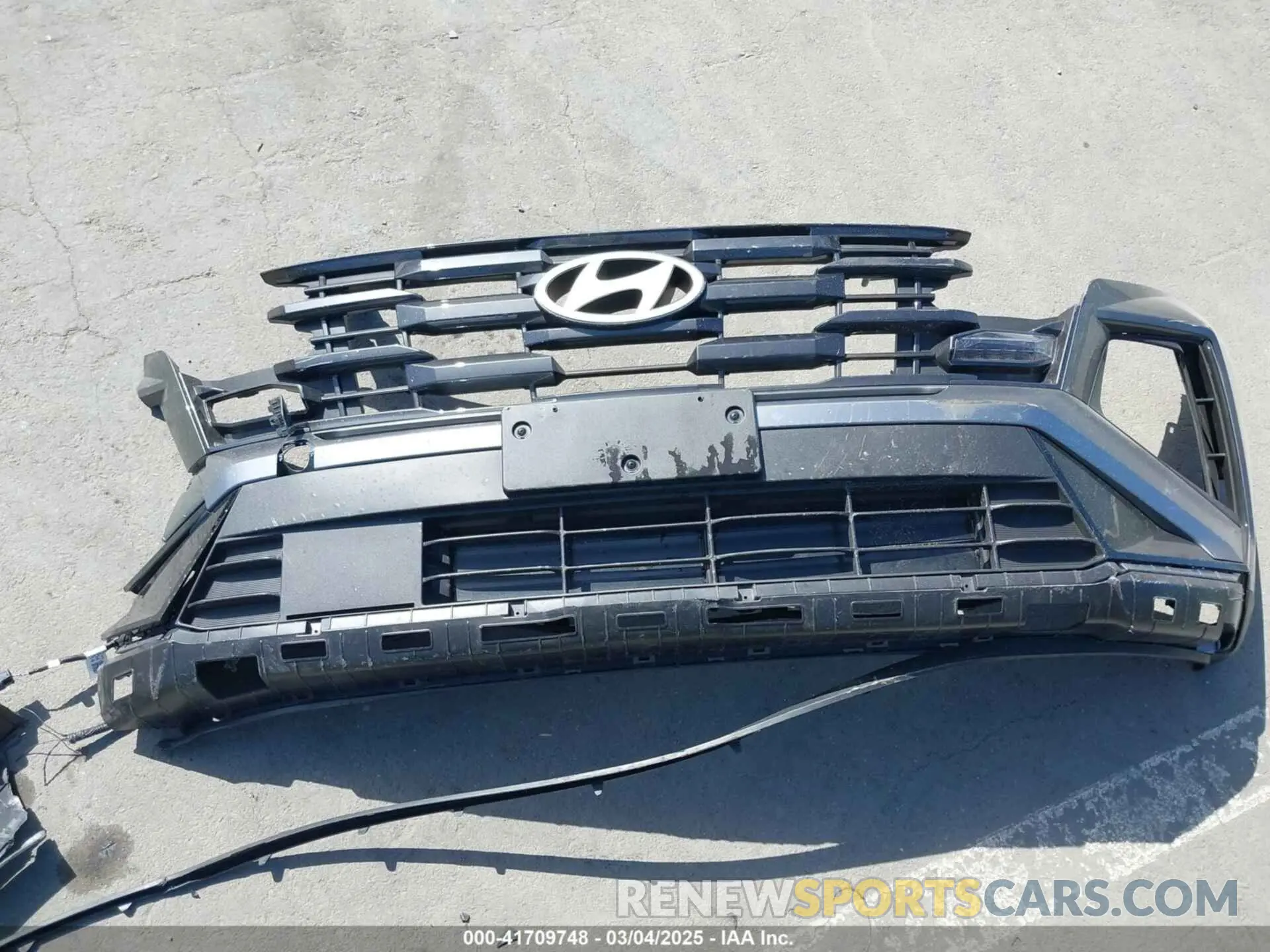 12 Photograph of a damaged car KM8JCDD18SU280506 HYUNDAI TUCSON HYBRID 2025