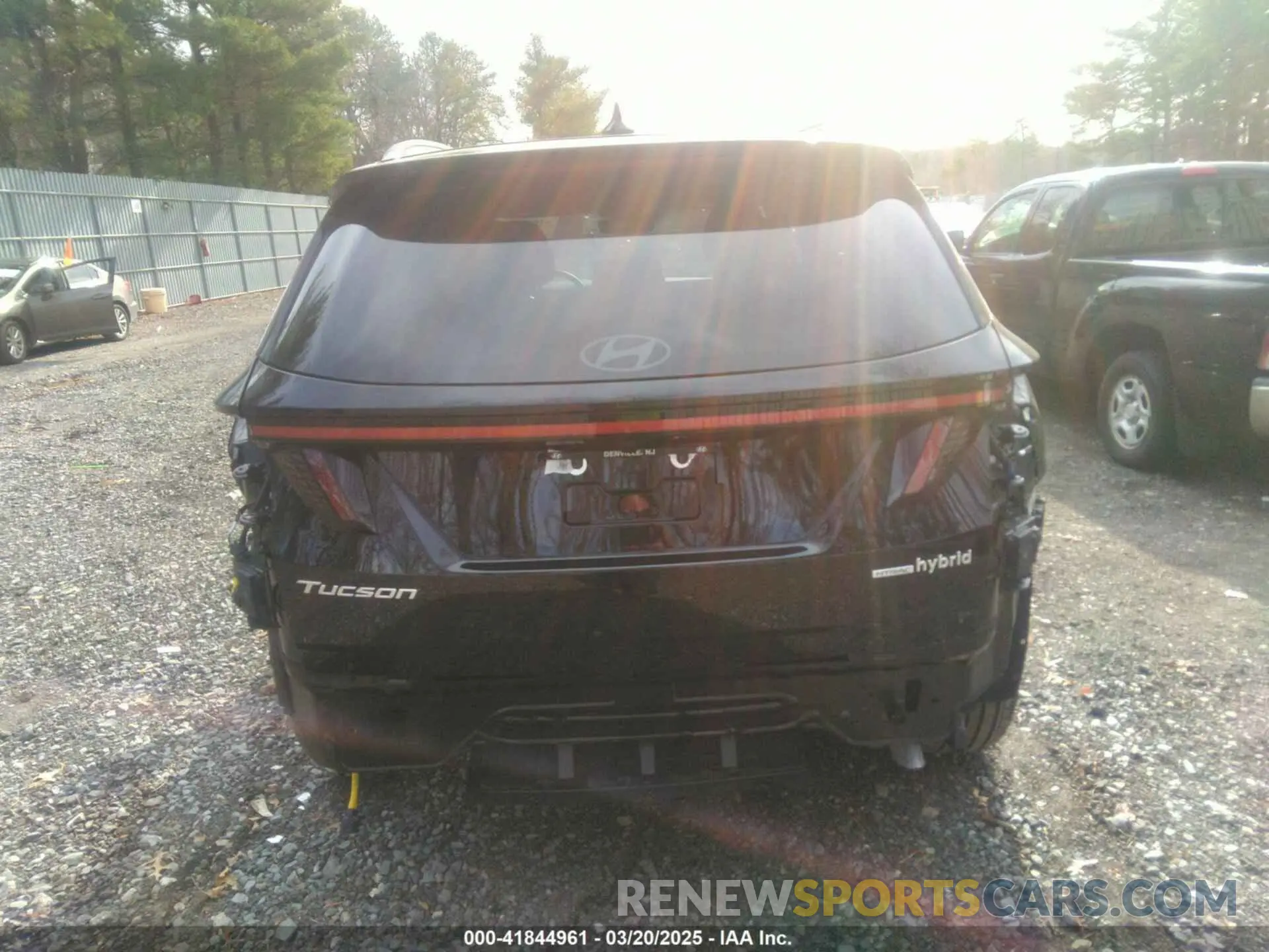 16 Photograph of a damaged car KM8JEDD11SU277117 HYUNDAI TUCSON HYBRID 2025