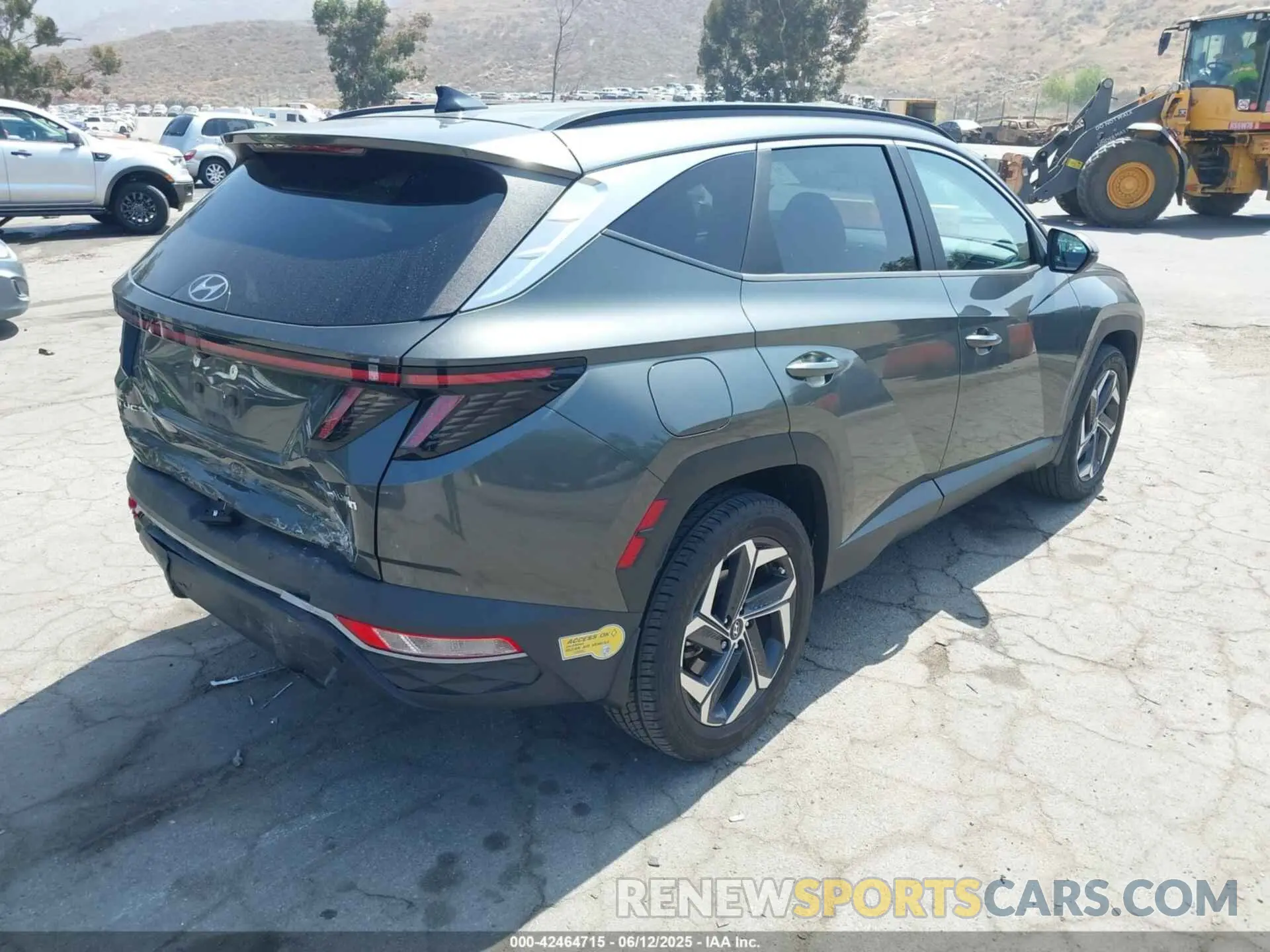 4 Photograph of a damaged car KM8JBDA26NU035823 HYUNDAI TUCSON PLUG-IN HYBRID 2022