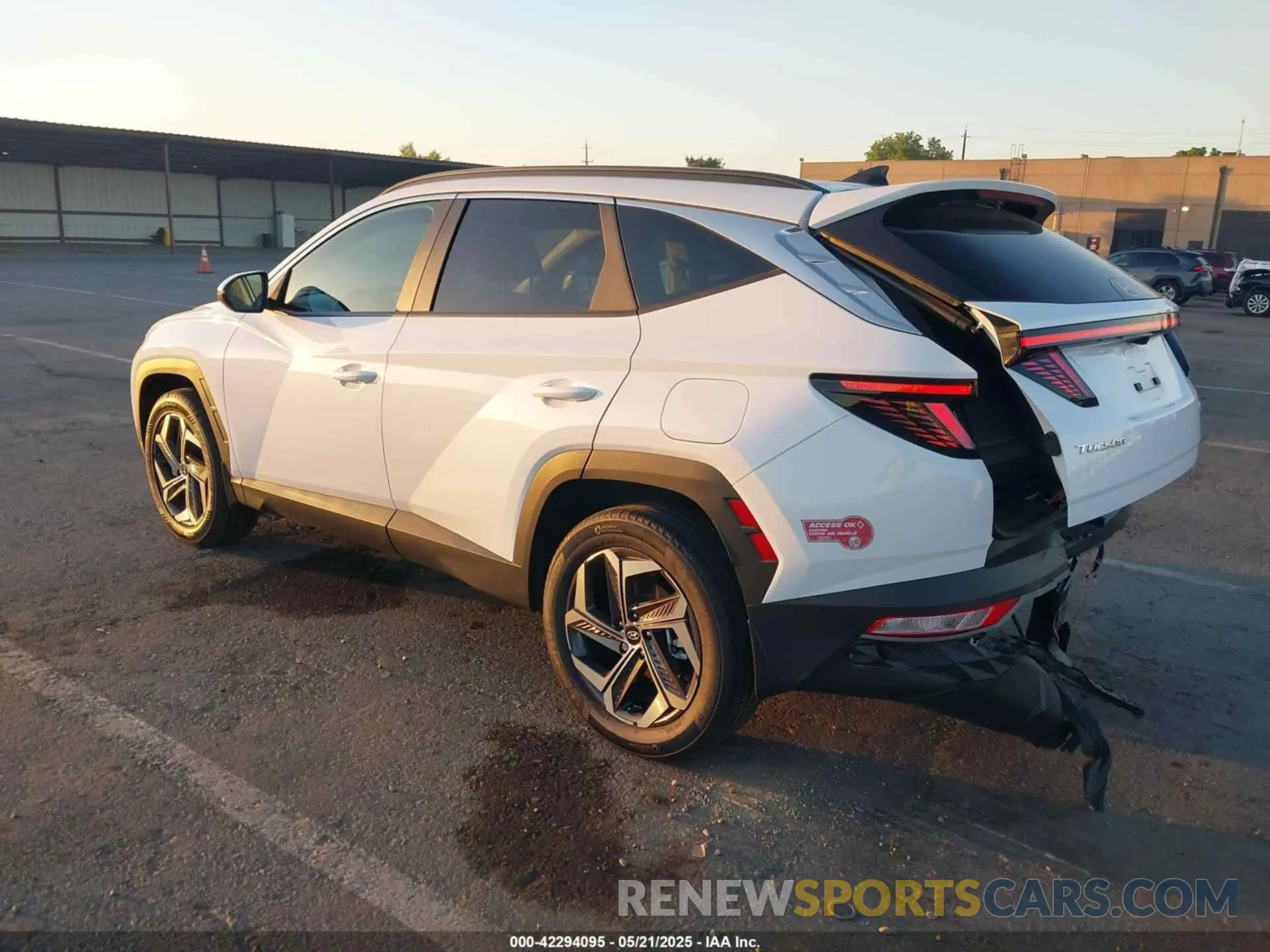 3 Photograph of a damaged car KM8JBDA24PU127385 HYUNDAI TUCSON PLUG-IN HYBRID 2023