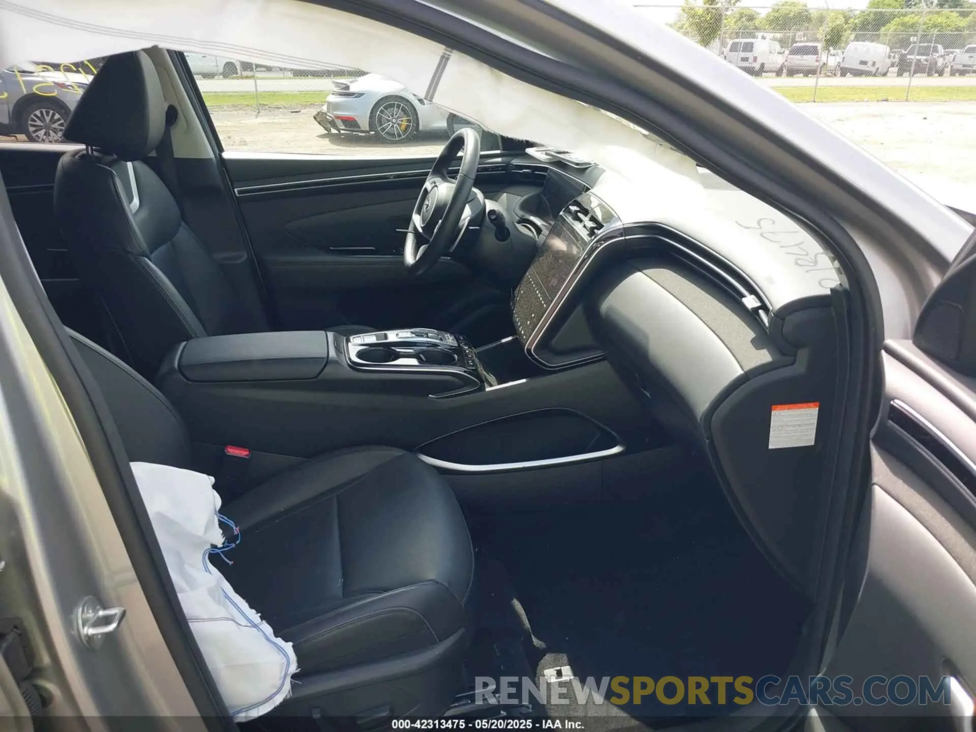 5 Photograph of a damaged car KM8JFDA23PU135689 HYUNDAI TUCSON PLUG-IN HYBRID 2023