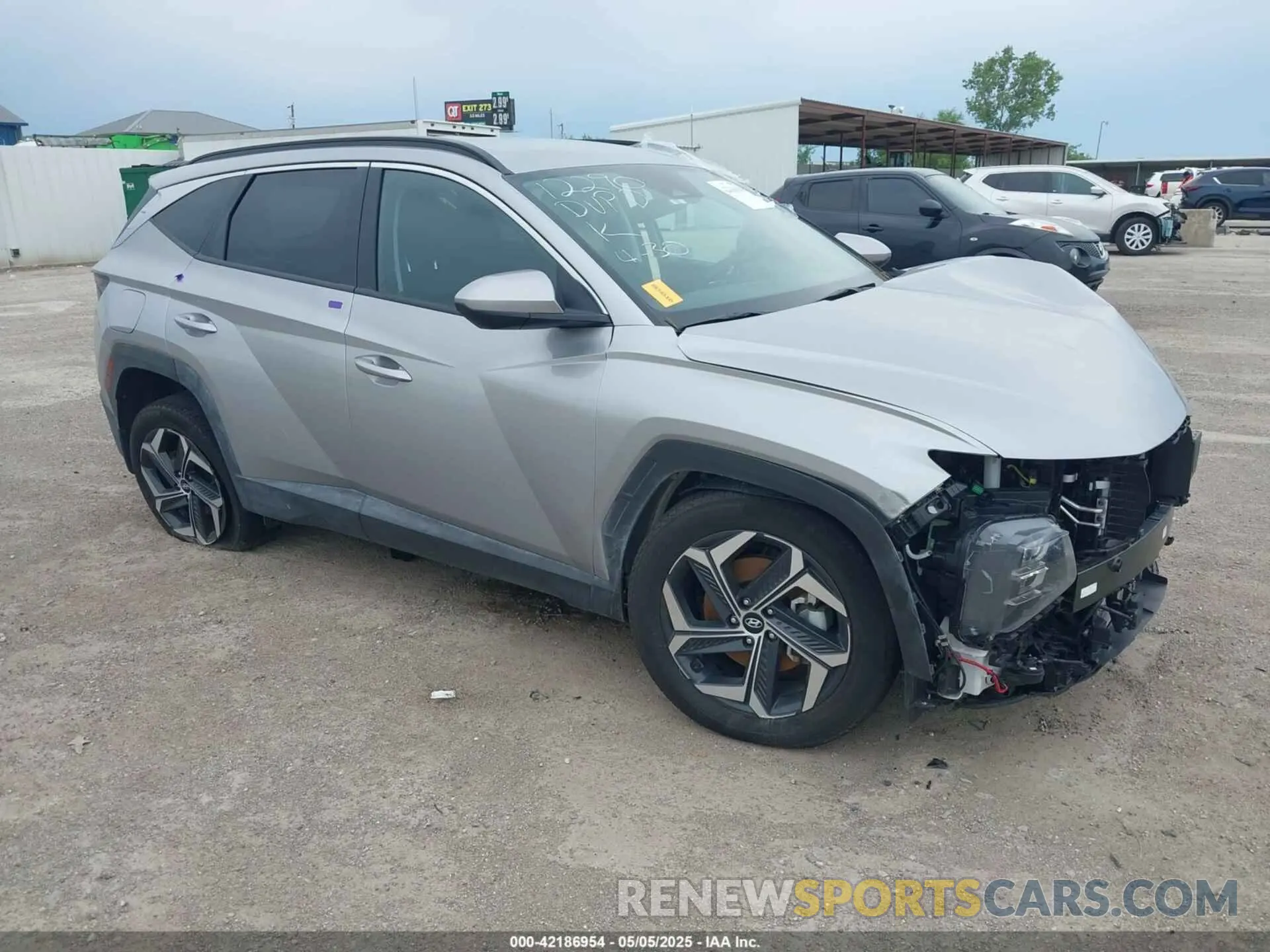 1 Photograph of a damaged car KM8JBDD29RU211717 HYUNDAI TUCSON PLUG-IN HYBRID 2024