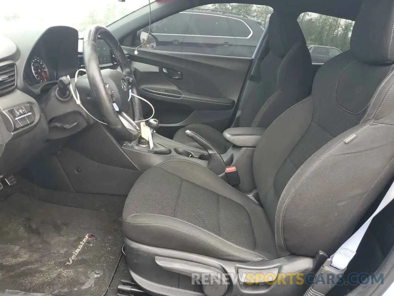 7 Photograph of a damaged car KMHT36AH3KU002313 HYUNDAI VELOSTER 2019