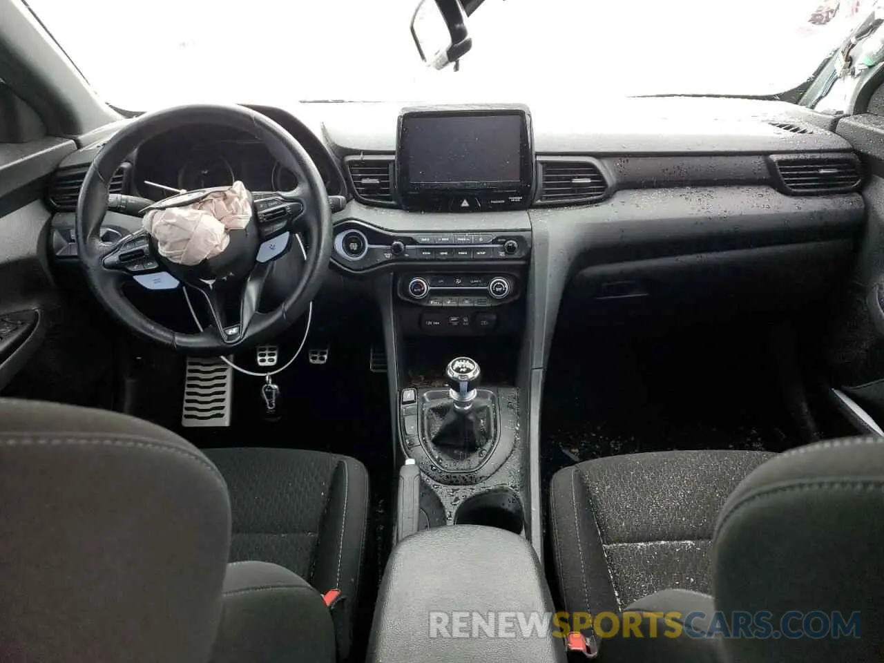 8 Photograph of a damaged car KMHT36AH5KU001213 HYUNDAI VELOSTER 2019