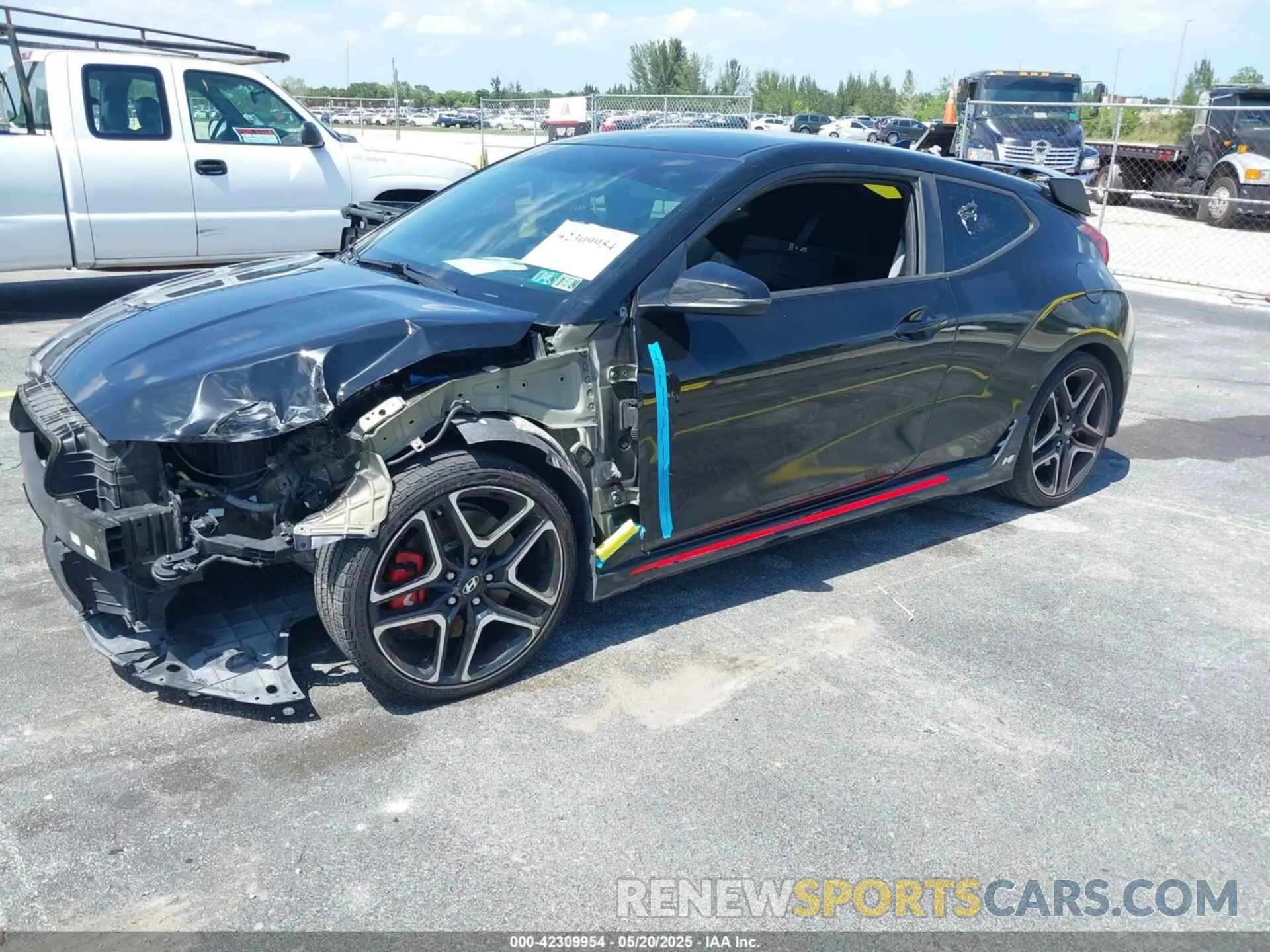 2 Photograph of a damaged car KMHT36AH6KU003049 HYUNDAI VELOSTER 2019