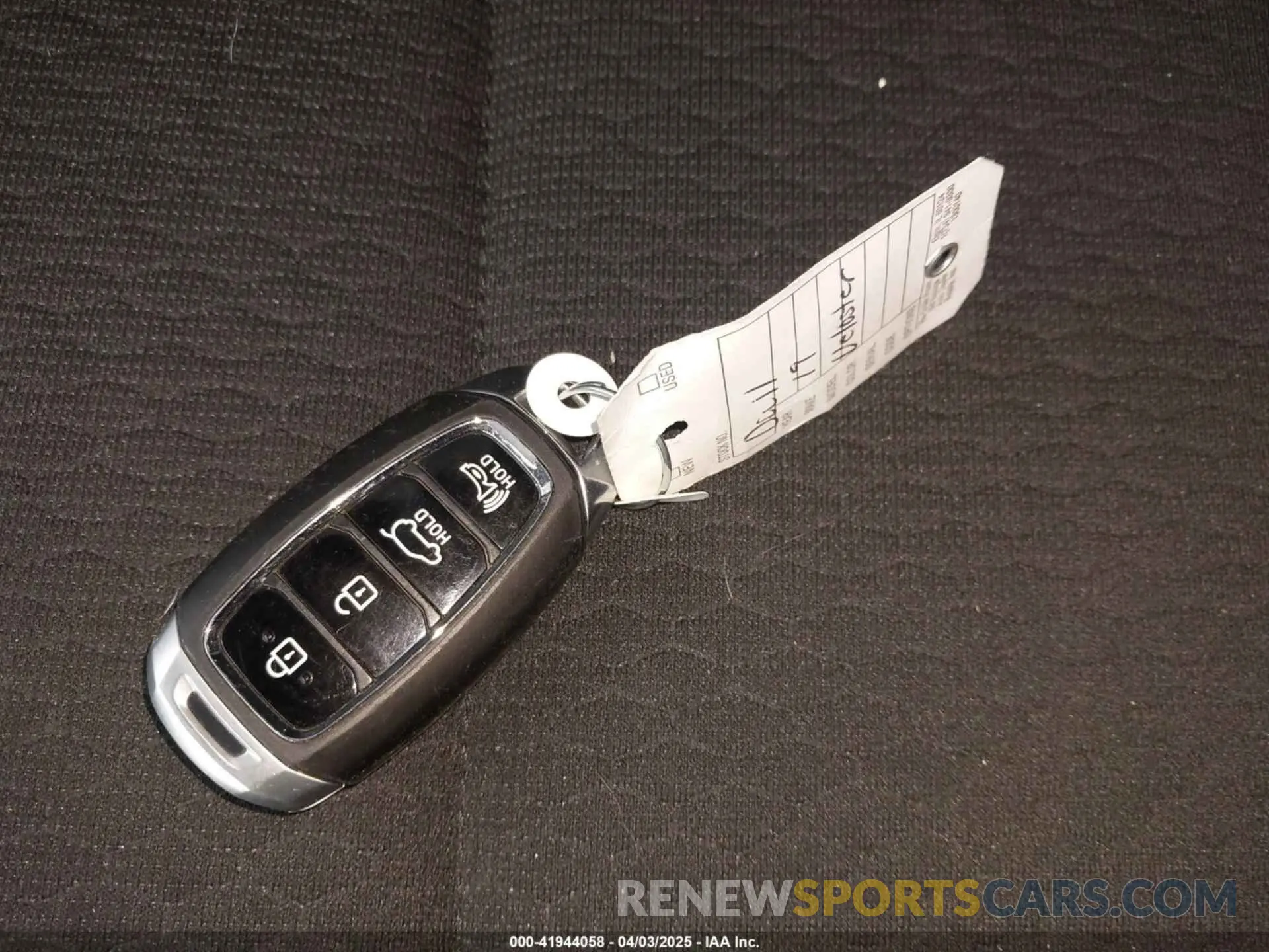 11 Photograph of a damaged car KMHT36AHXKU002812 HYUNDAI VELOSTER 2019