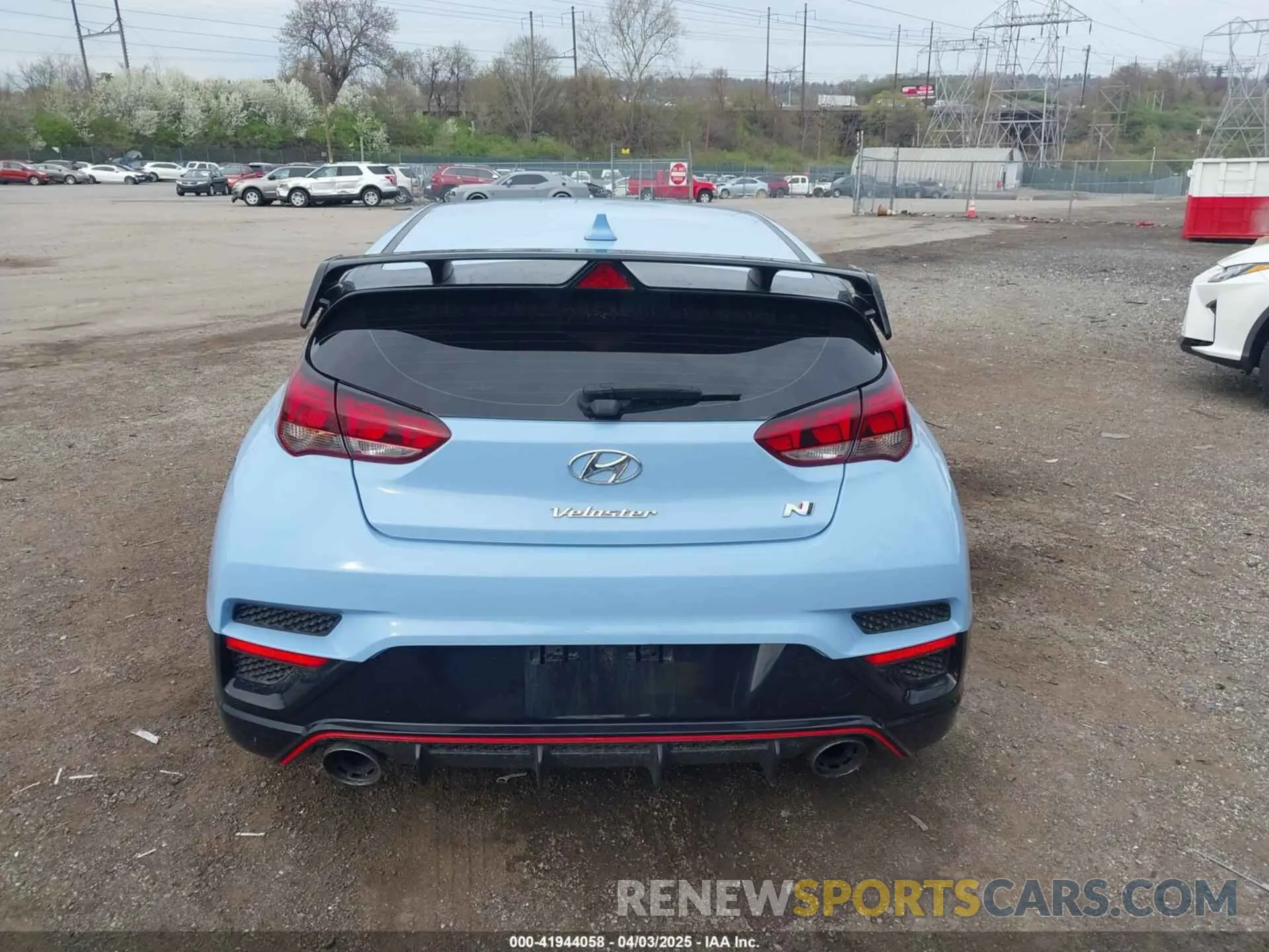 16 Photograph of a damaged car KMHT36AHXKU002812 HYUNDAI VELOSTER 2019