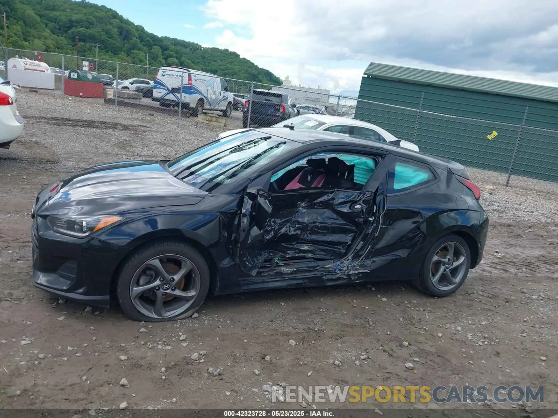 15 Photograph of a damaged car KMHTG6AF0KU006239 HYUNDAI VELOSTER 2019