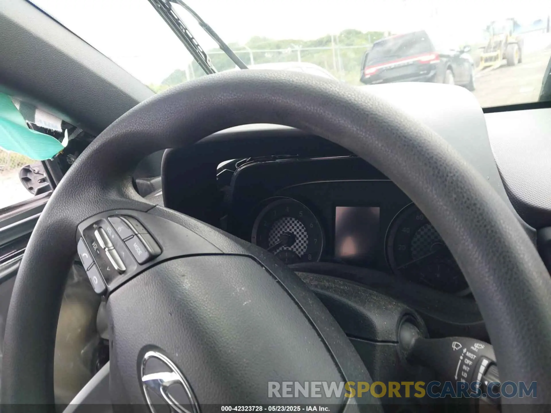 16 Photograph of a damaged car KMHTG6AF0KU006239 HYUNDAI VELOSTER 2019