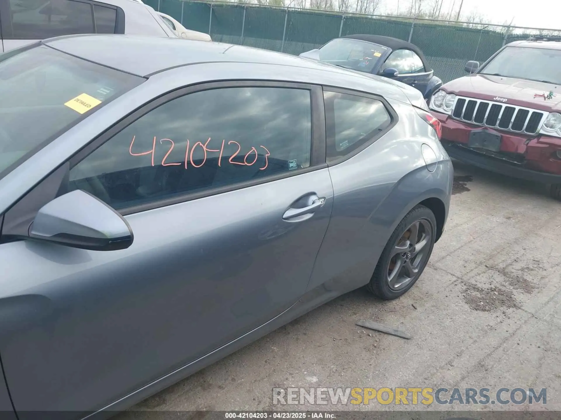 14 Photograph of a damaged car KMHTG6AF0KU017161 HYUNDAI VELOSTER 2019