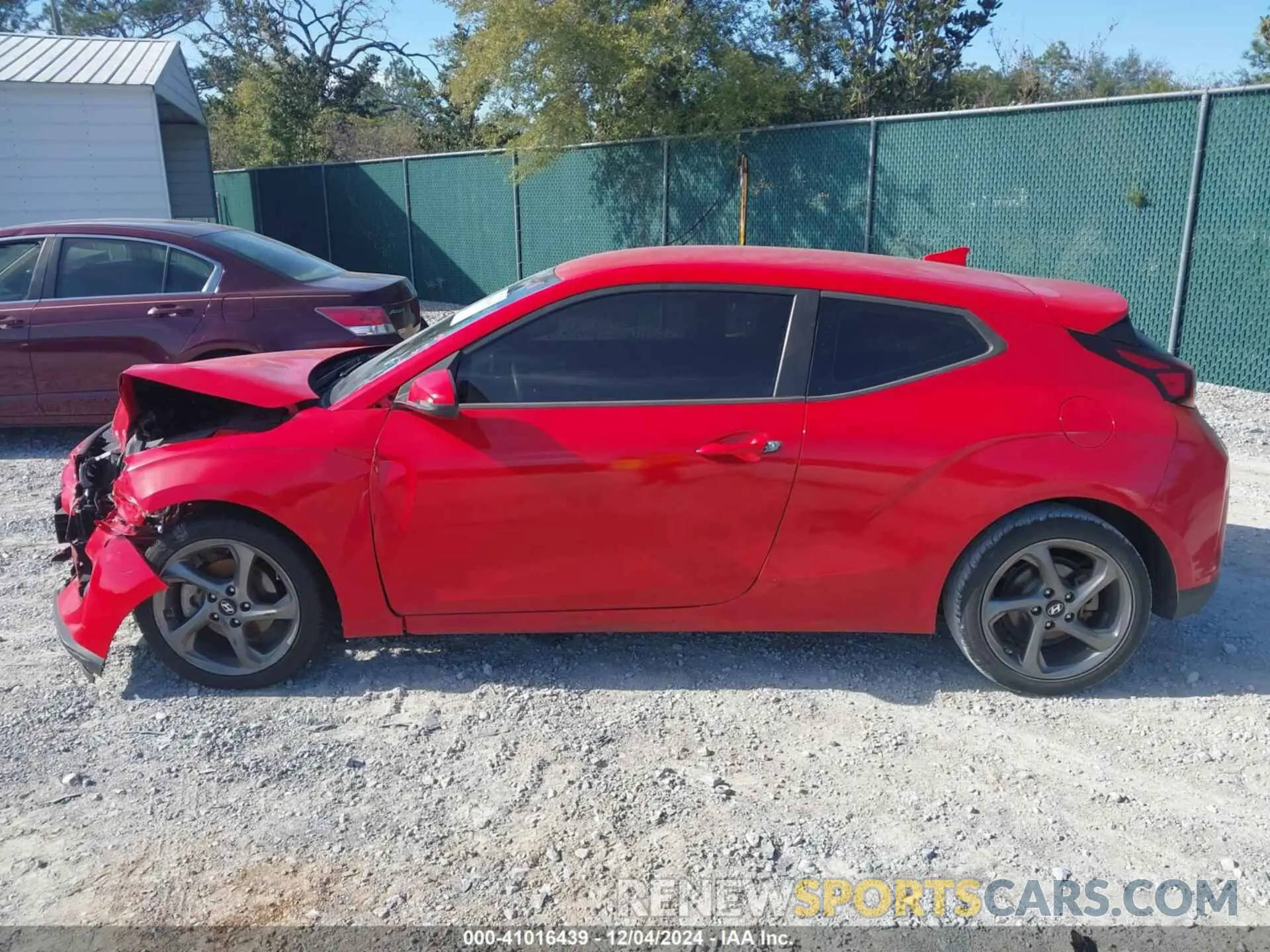 13 Photograph of a damaged car KMHTG6AF4KU016305 HYUNDAI VELOSTER 2019