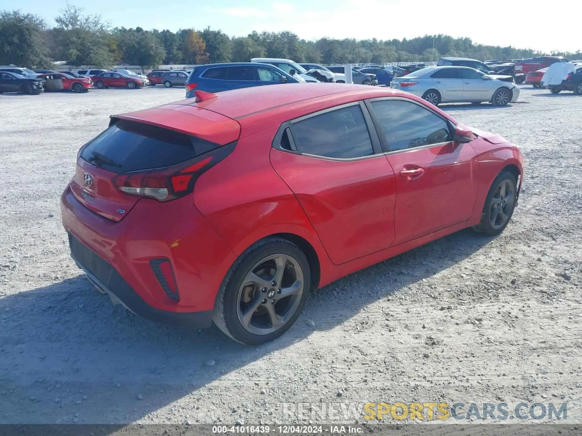 4 Photograph of a damaged car KMHTG6AF4KU016305 HYUNDAI VELOSTER 2019