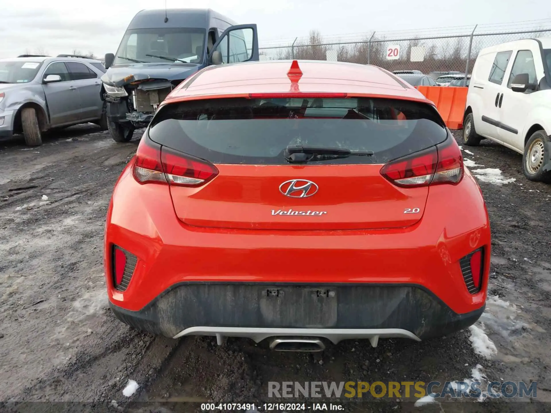 16 Photograph of a damaged car KMHTG6AF6KU005046 HYUNDAI VELOSTER 2019