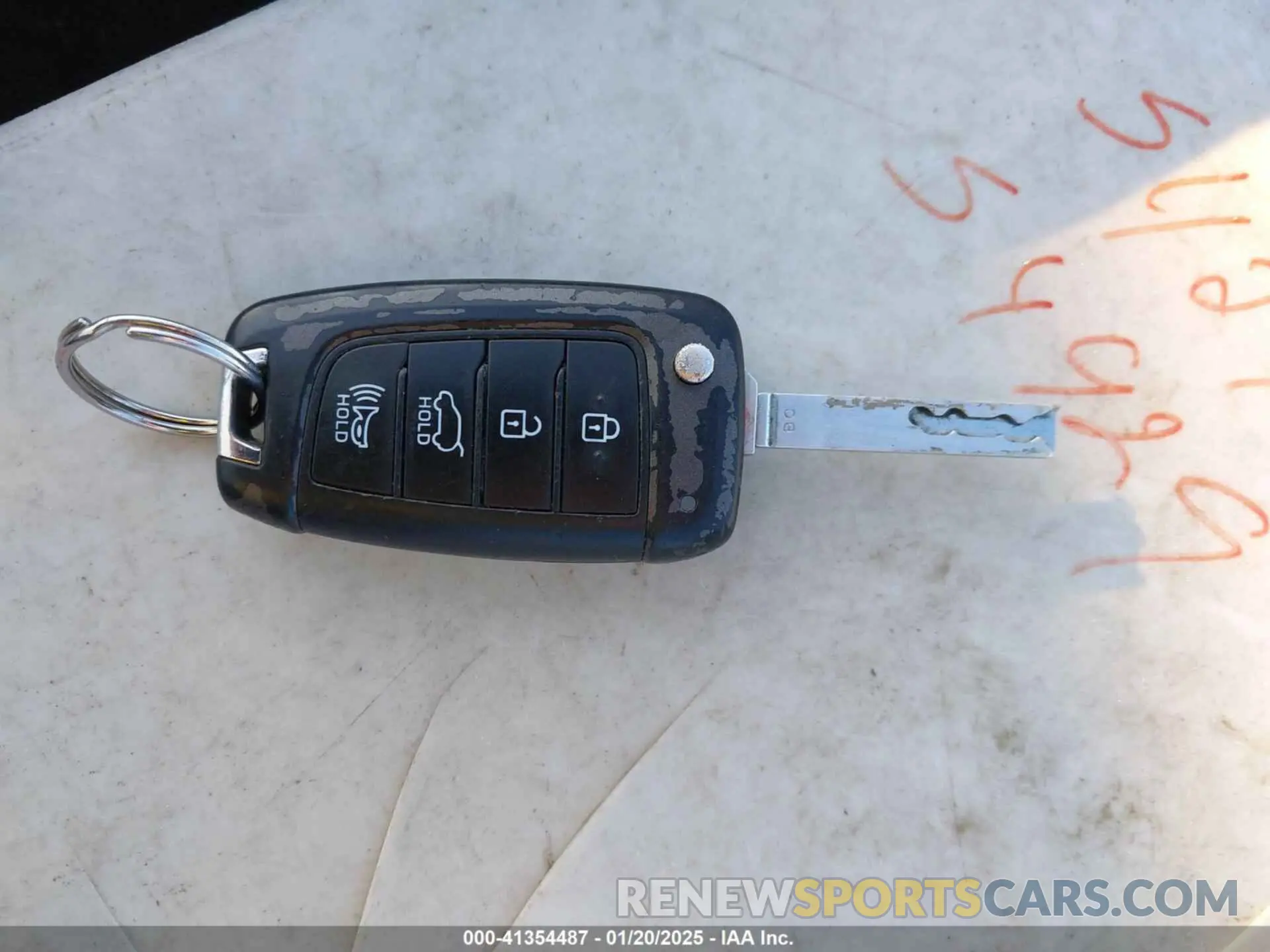 11 Photograph of a damaged car KMHTG6AF6KU016662 HYUNDAI VELOSTER 2019