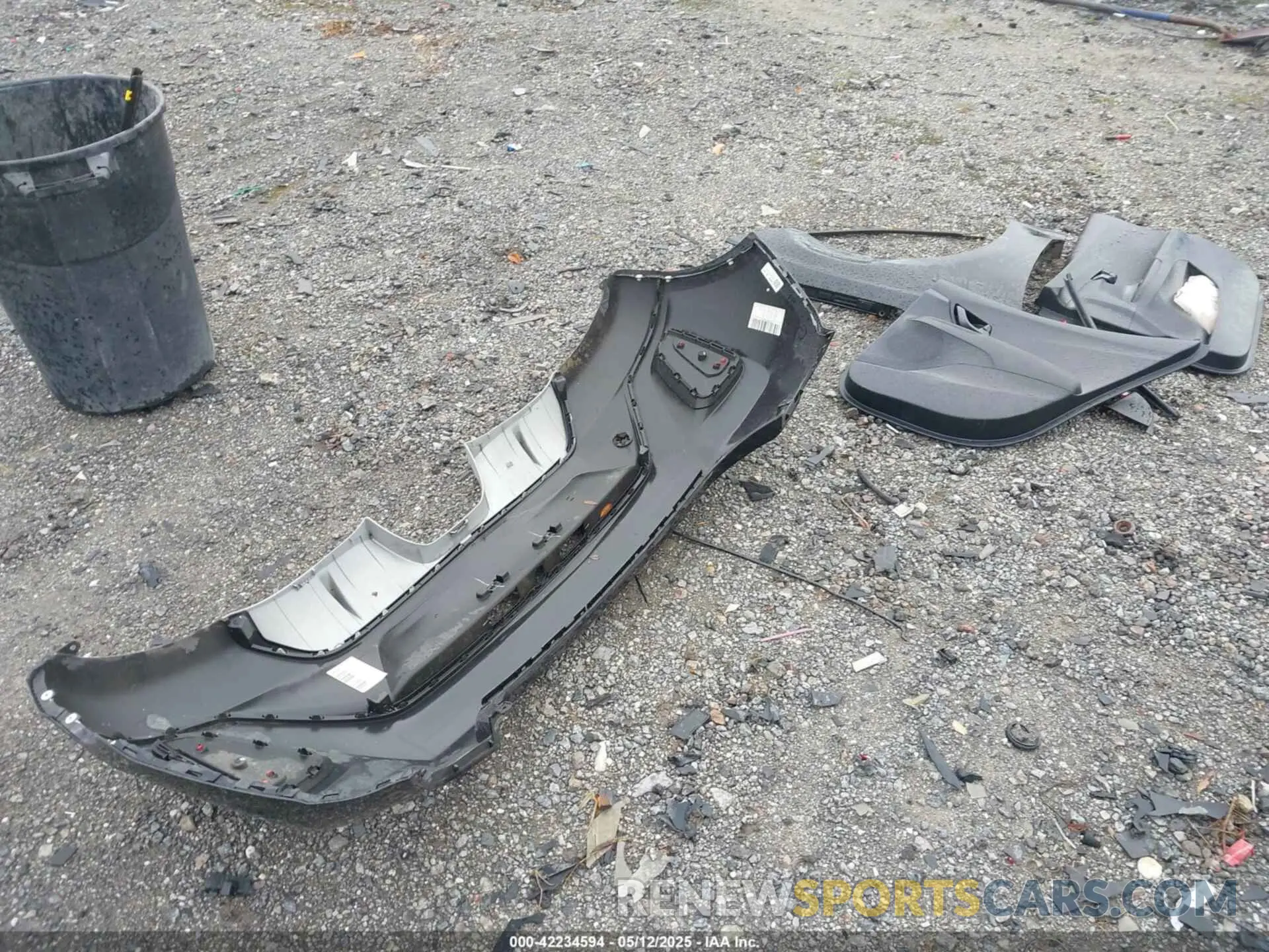 12 Photograph of a damaged car KMHTG6AF7KU003810 HYUNDAI VELOSTER 2019