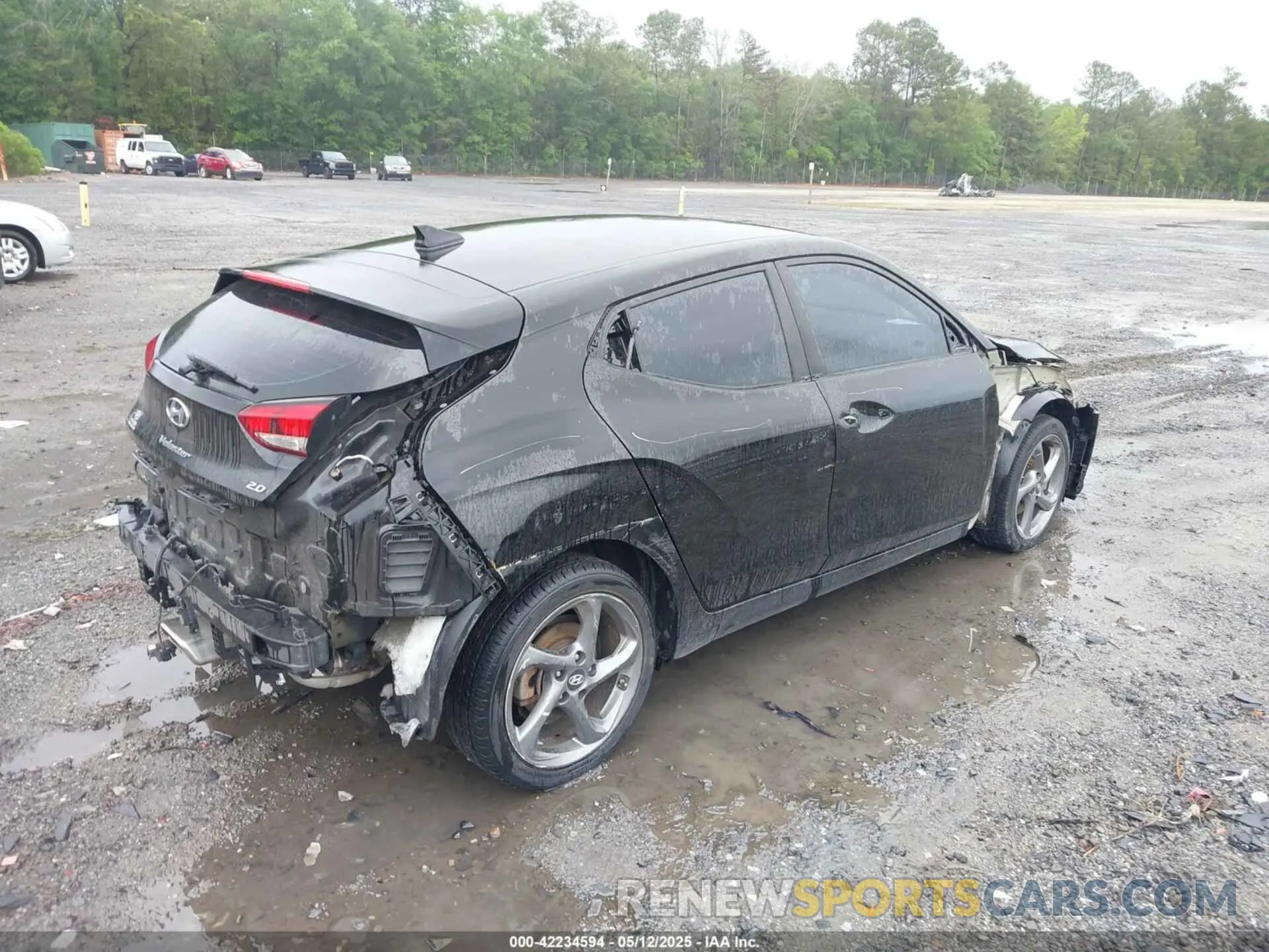 4 Photograph of a damaged car KMHTG6AF7KU003810 HYUNDAI VELOSTER 2019
