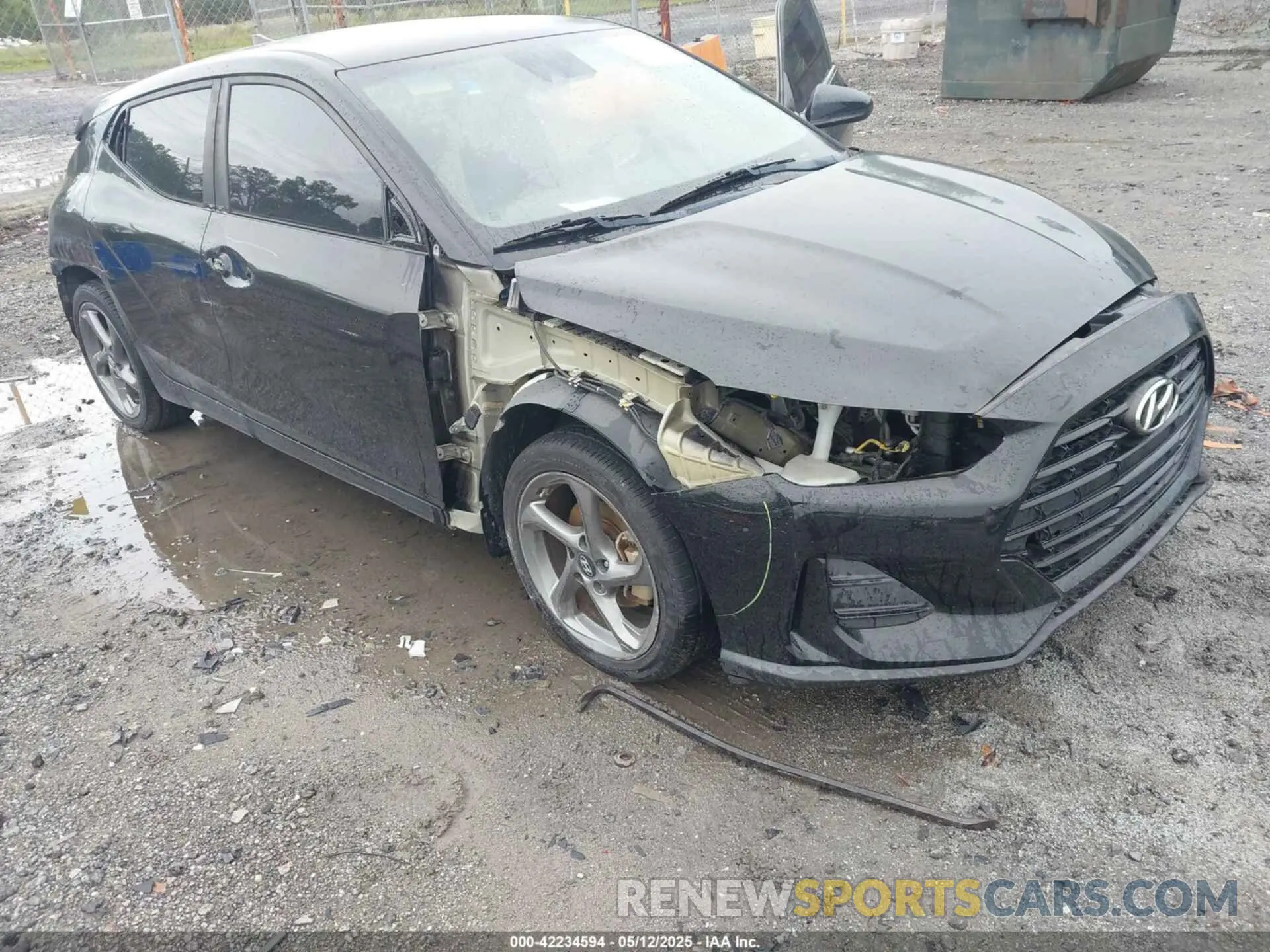 6 Photograph of a damaged car KMHTG6AF7KU003810 HYUNDAI VELOSTER 2019