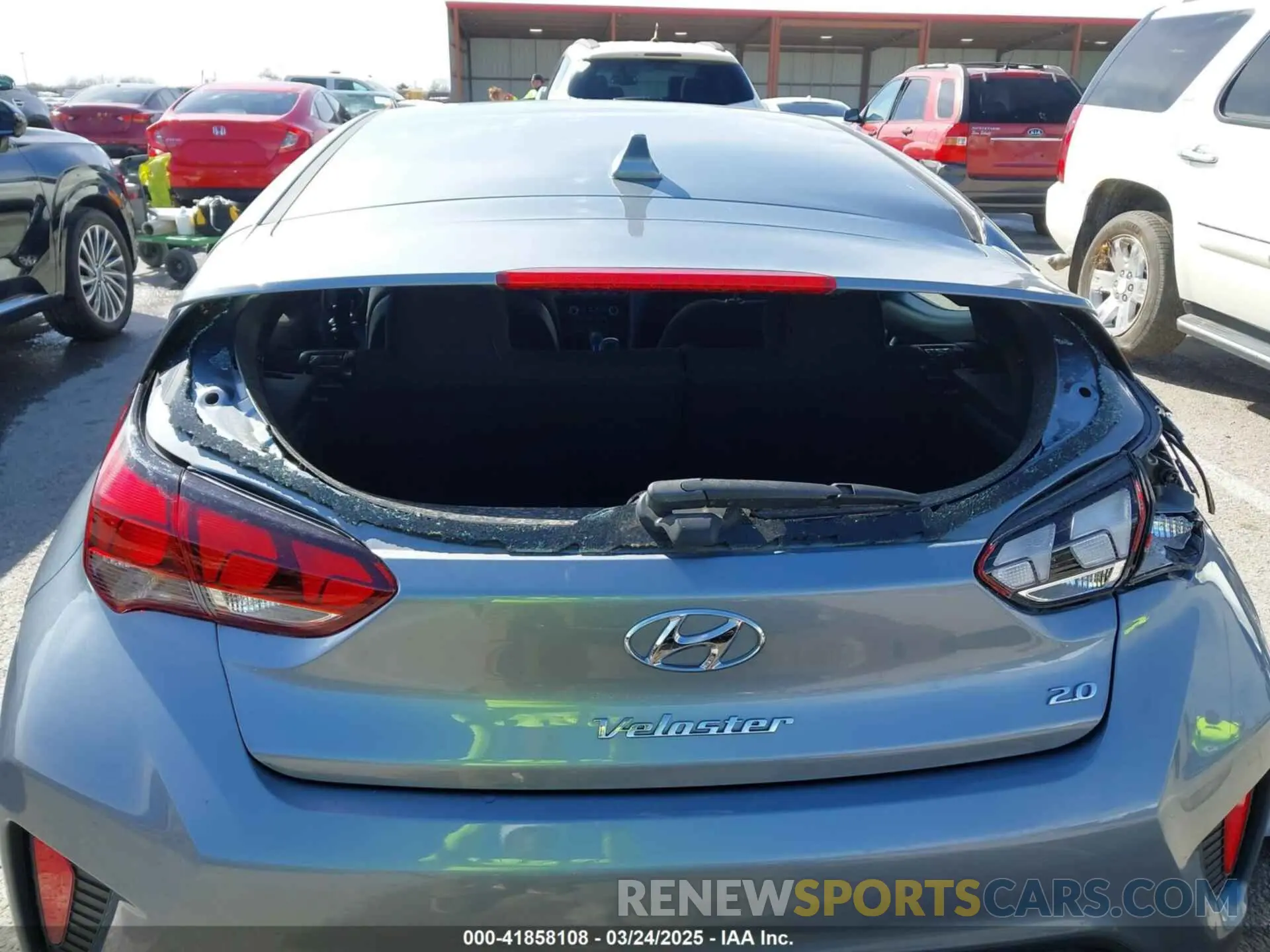 6 Photograph of a damaged car KMHTG6AF8KU010975 HYUNDAI VELOSTER 2019