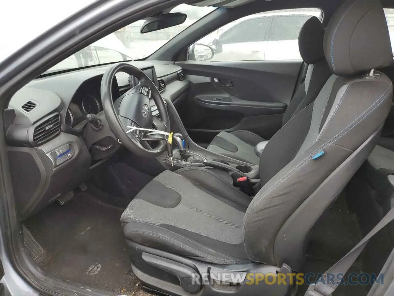 7 Photograph of a damaged car KMHTG6AF8KU017005 HYUNDAI VELOSTER 2019