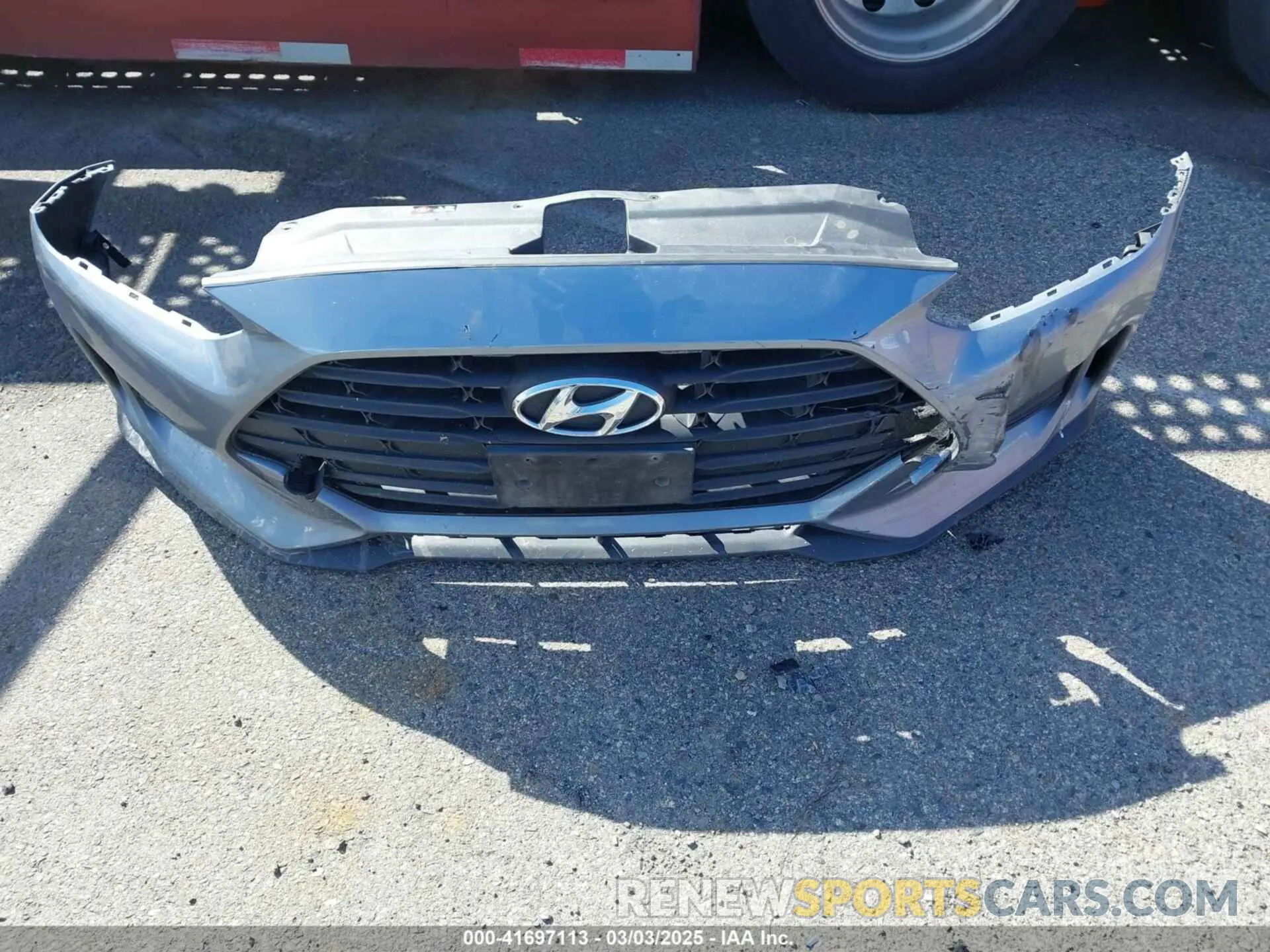 12 Photograph of a damaged car KMHTG6AF8KU019854 HYUNDAI VELOSTER 2019