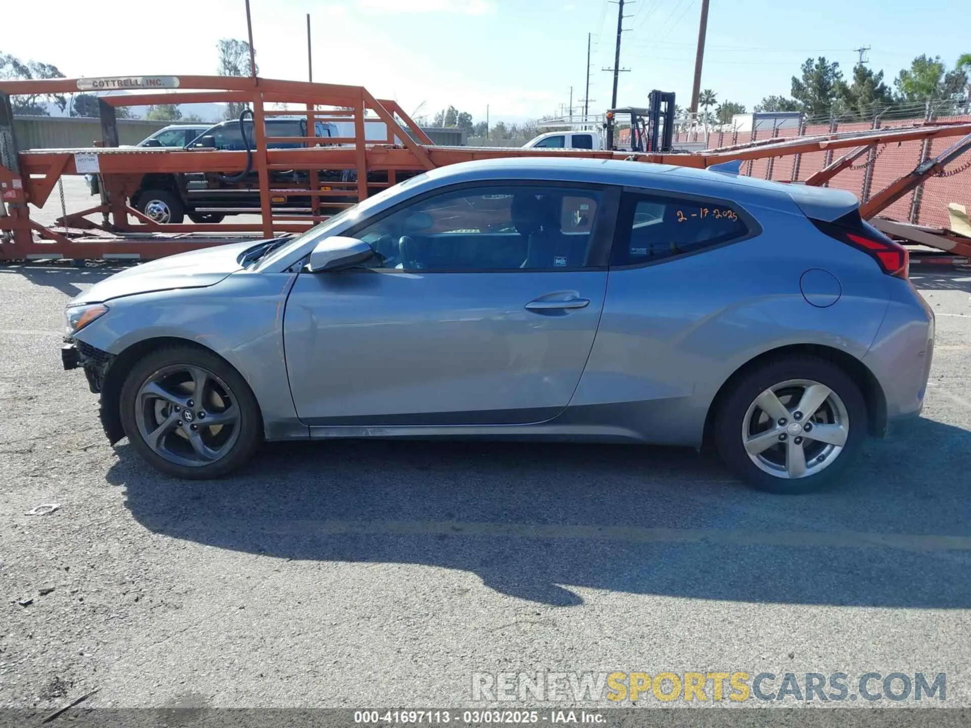 15 Photograph of a damaged car KMHTG6AF8KU019854 HYUNDAI VELOSTER 2019