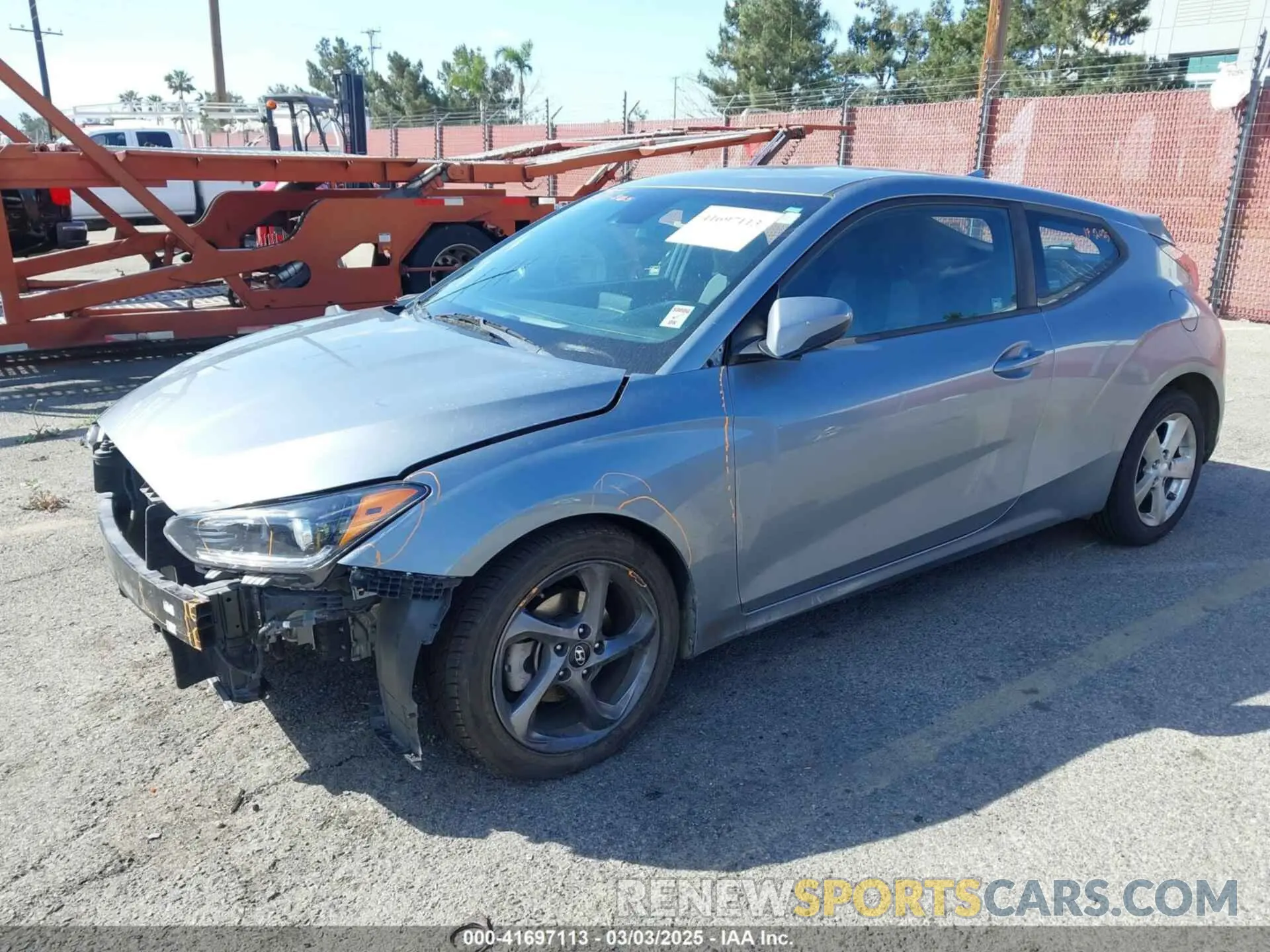 2 Photograph of a damaged car KMHTG6AF8KU019854 HYUNDAI VELOSTER 2019