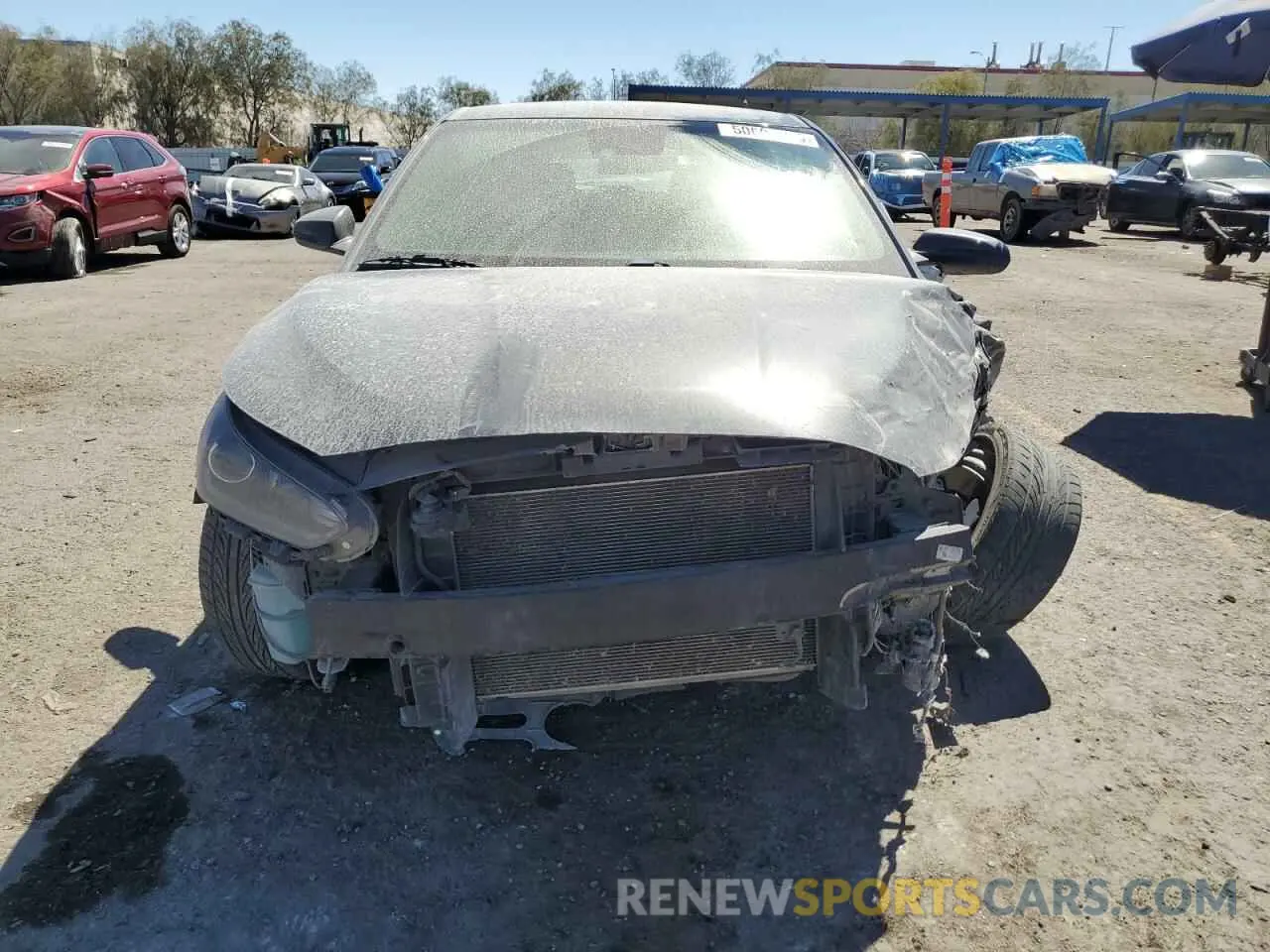 5 Photograph of a damaged car KMHTG6AF8KU019899 HYUNDAI VELOSTER 2019