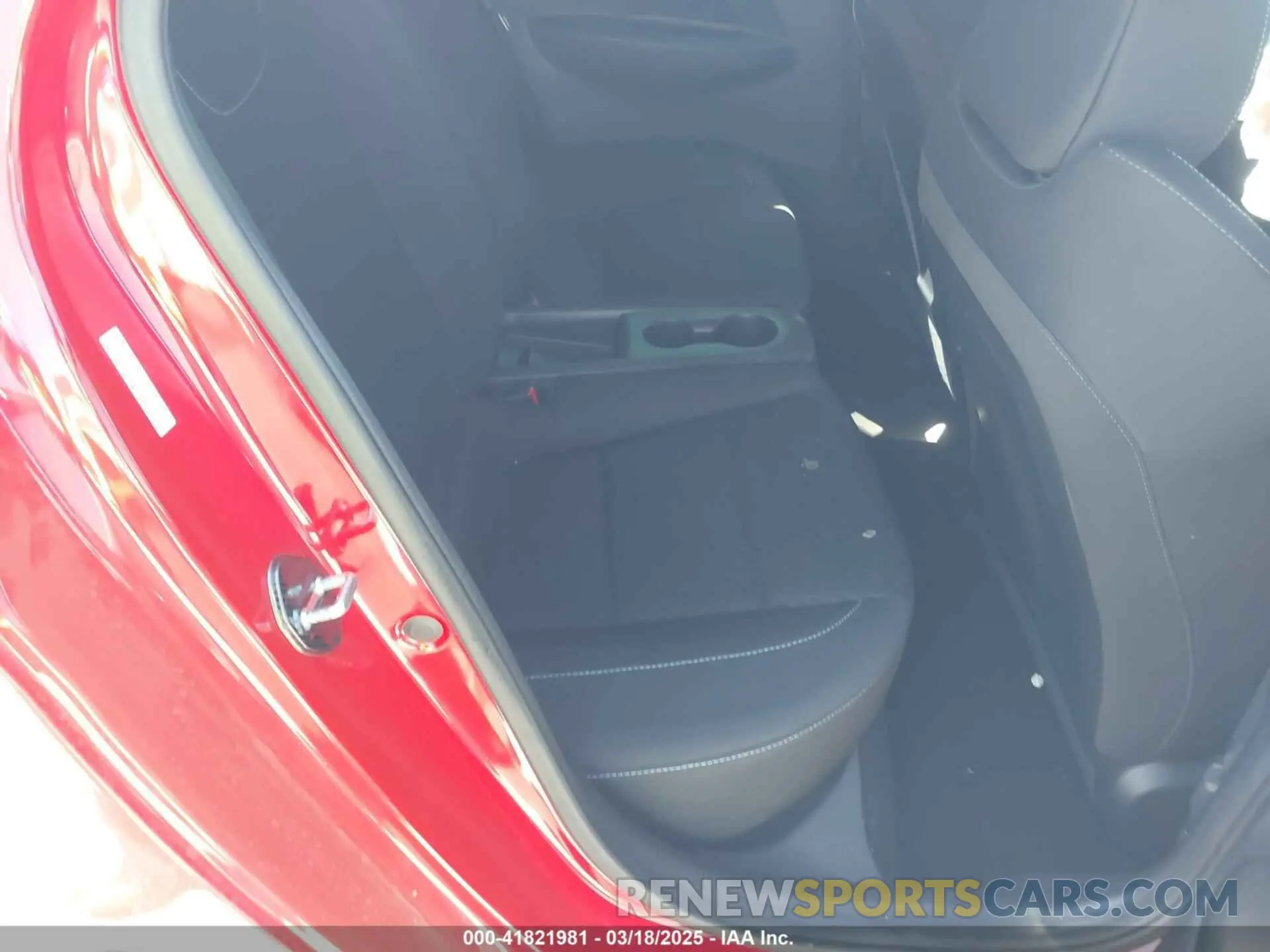 8 Photograph of a damaged car KMHTG6AF9KU003775 HYUNDAI VELOSTER 2019