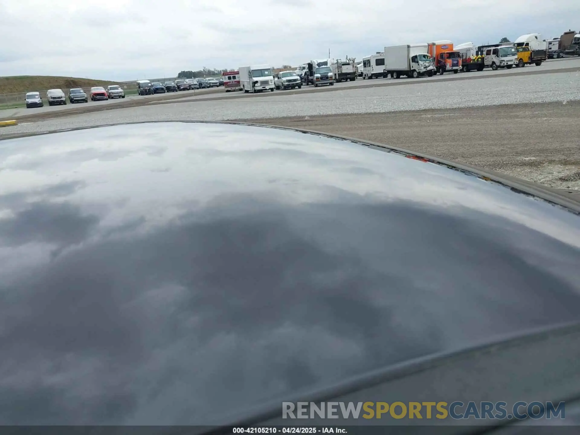 18 Photograph of a damaged car KMHTG6AFXKU011920 HYUNDAI VELOSTER 2019