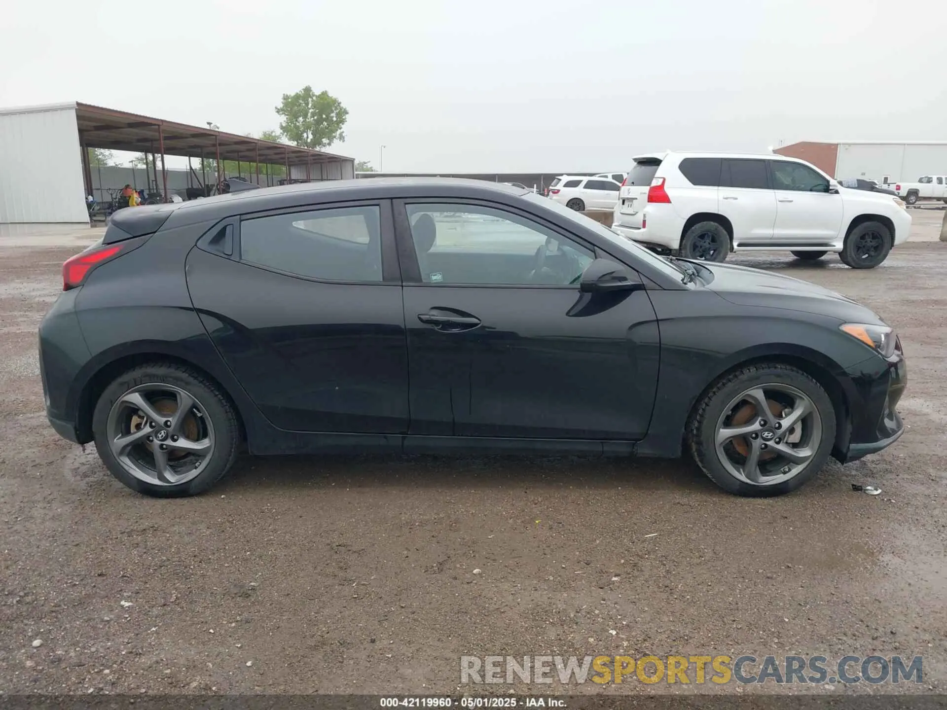 13 Photograph of a damaged car KMHTG6AFXKU019550 HYUNDAI VELOSTER 2019