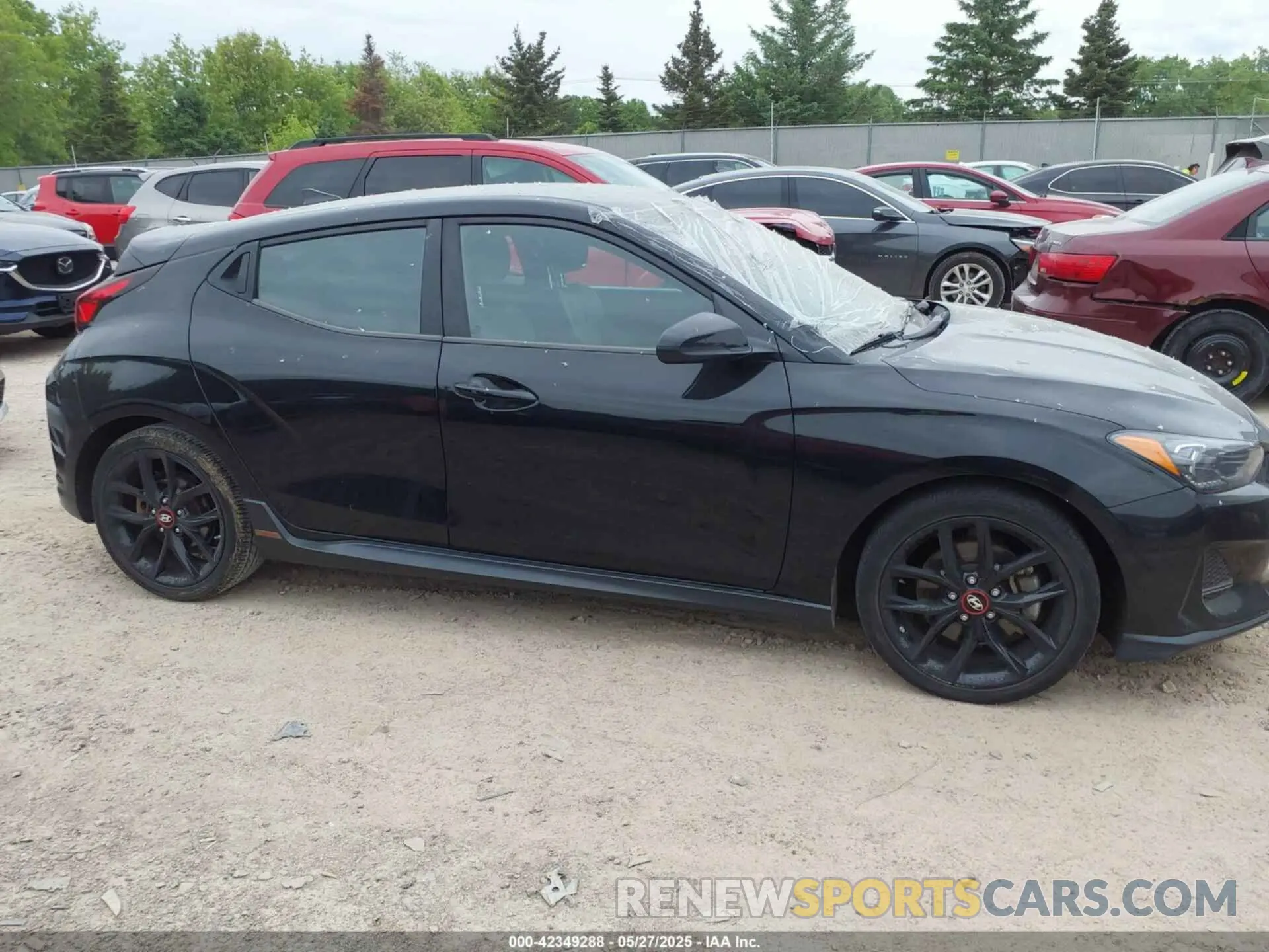 13 Photograph of a damaged car KMHTH6AB0KU008440 HYUNDAI VELOSTER 2019