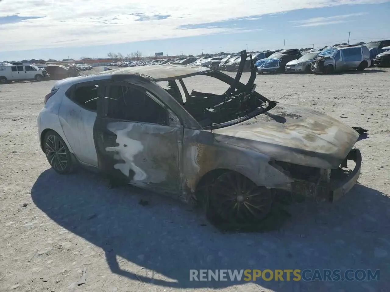 4 Photograph of a damaged car KMHTH6AB1KU007569 HYUNDAI VELOSTER 2019