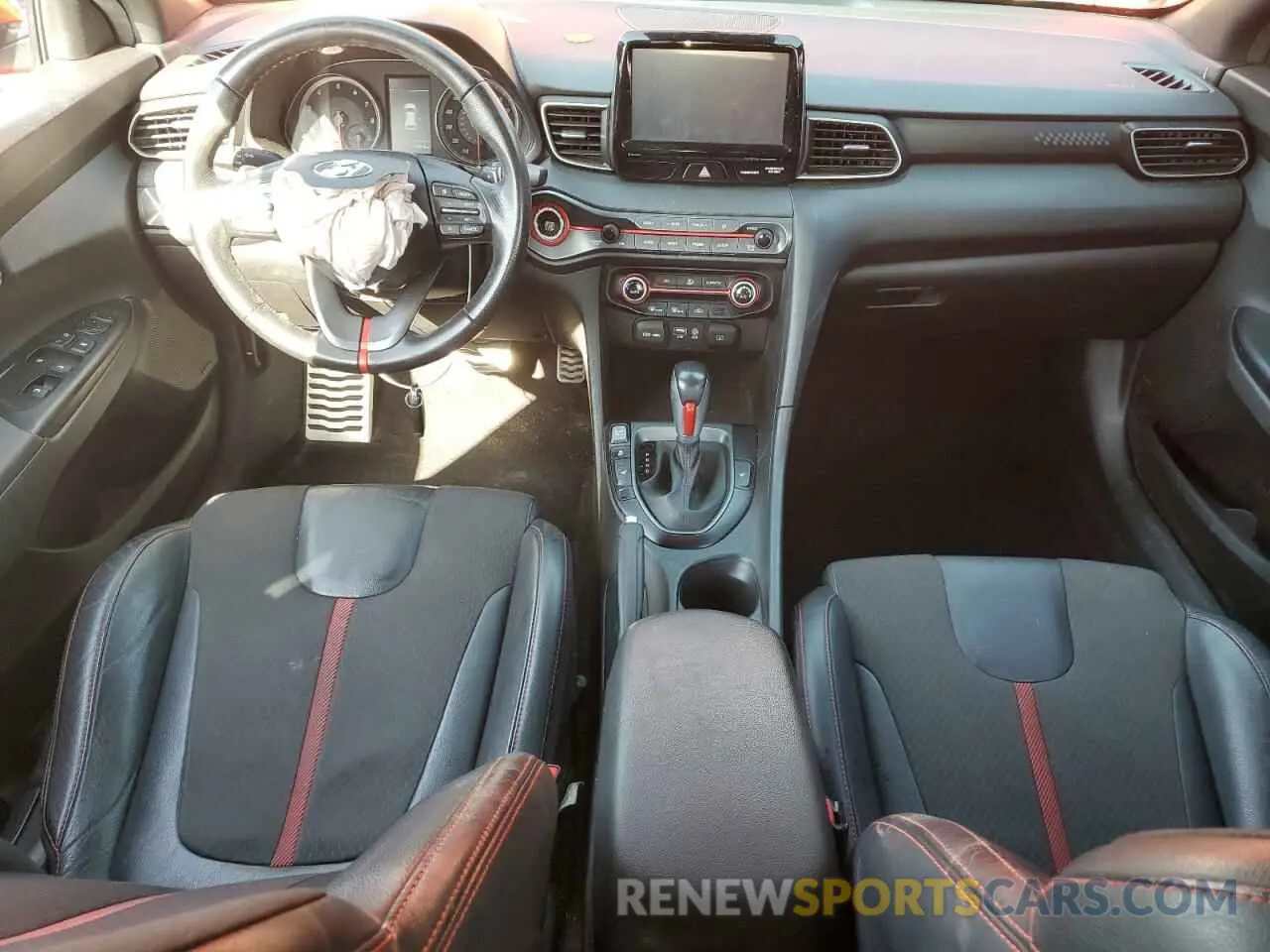 8 Photograph of a damaged car KMHTH6AB2KU020508 HYUNDAI VELOSTER 2019