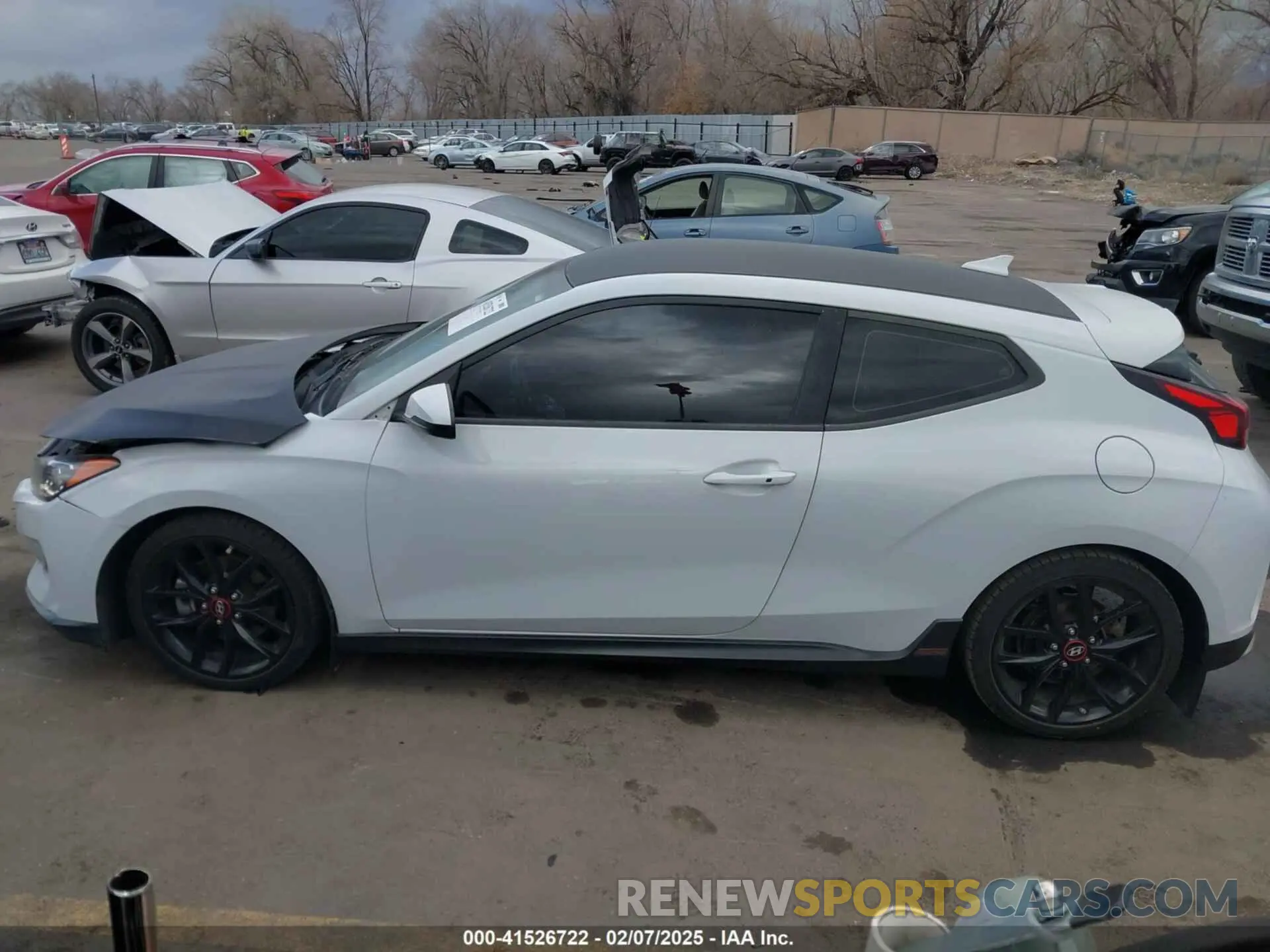 14 Photograph of a damaged car KMHTH6AB3KU020193 HYUNDAI VELOSTER 2019