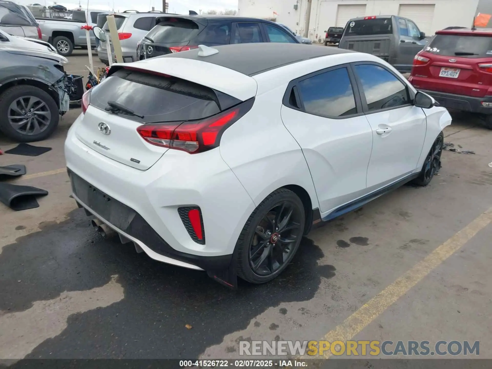 4 Photograph of a damaged car KMHTH6AB3KU020193 HYUNDAI VELOSTER 2019
