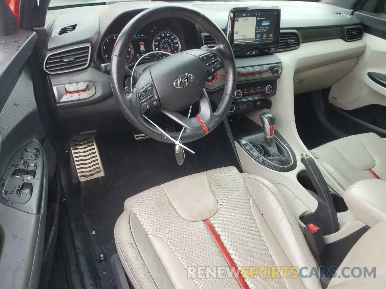 8 Photograph of a damaged car KMHTH6AB4KU002933 HYUNDAI VELOSTER 2019