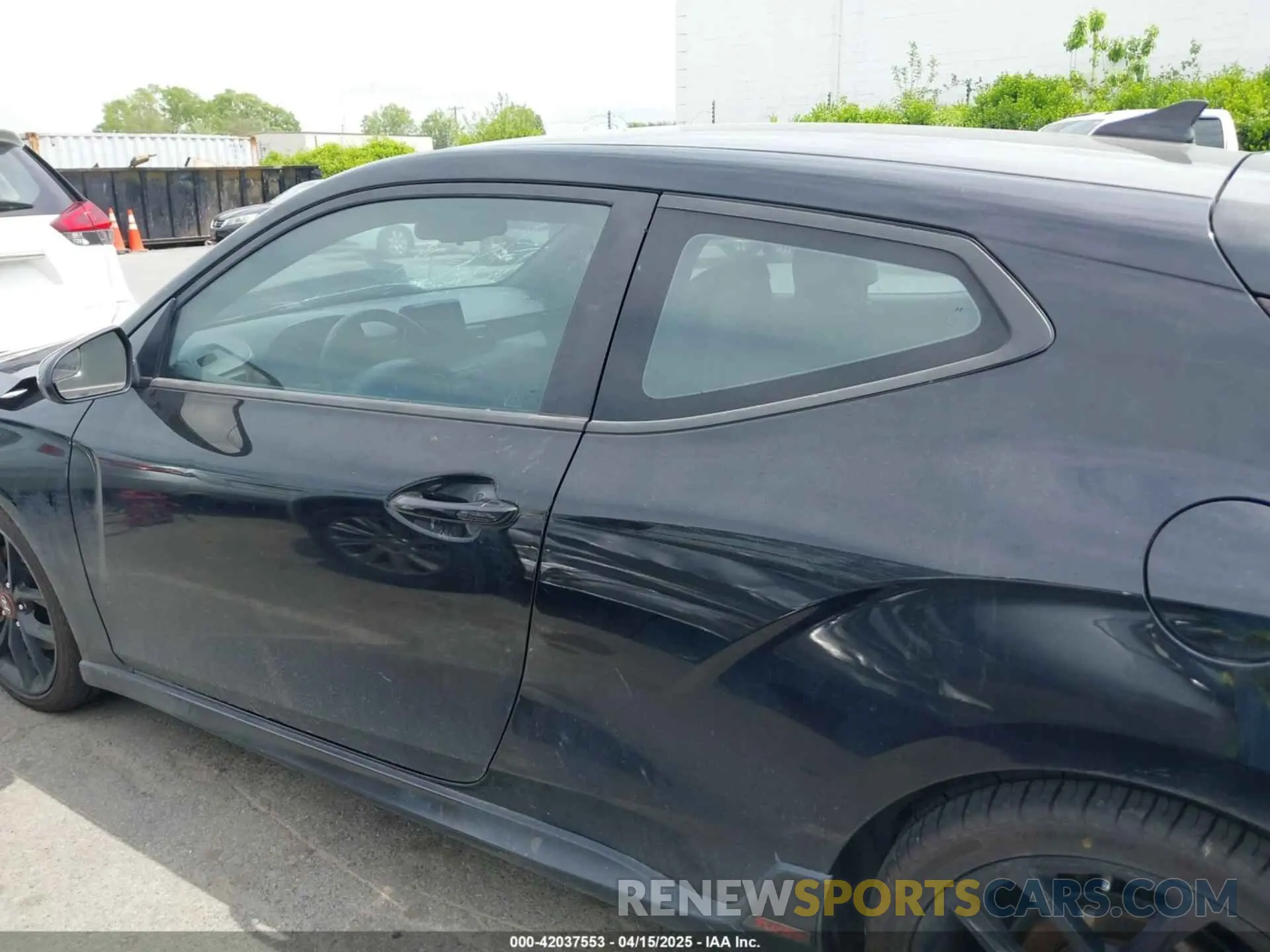 14 Photograph of a damaged car KMHTH6AB4KU011518 HYUNDAI VELOSTER 2019